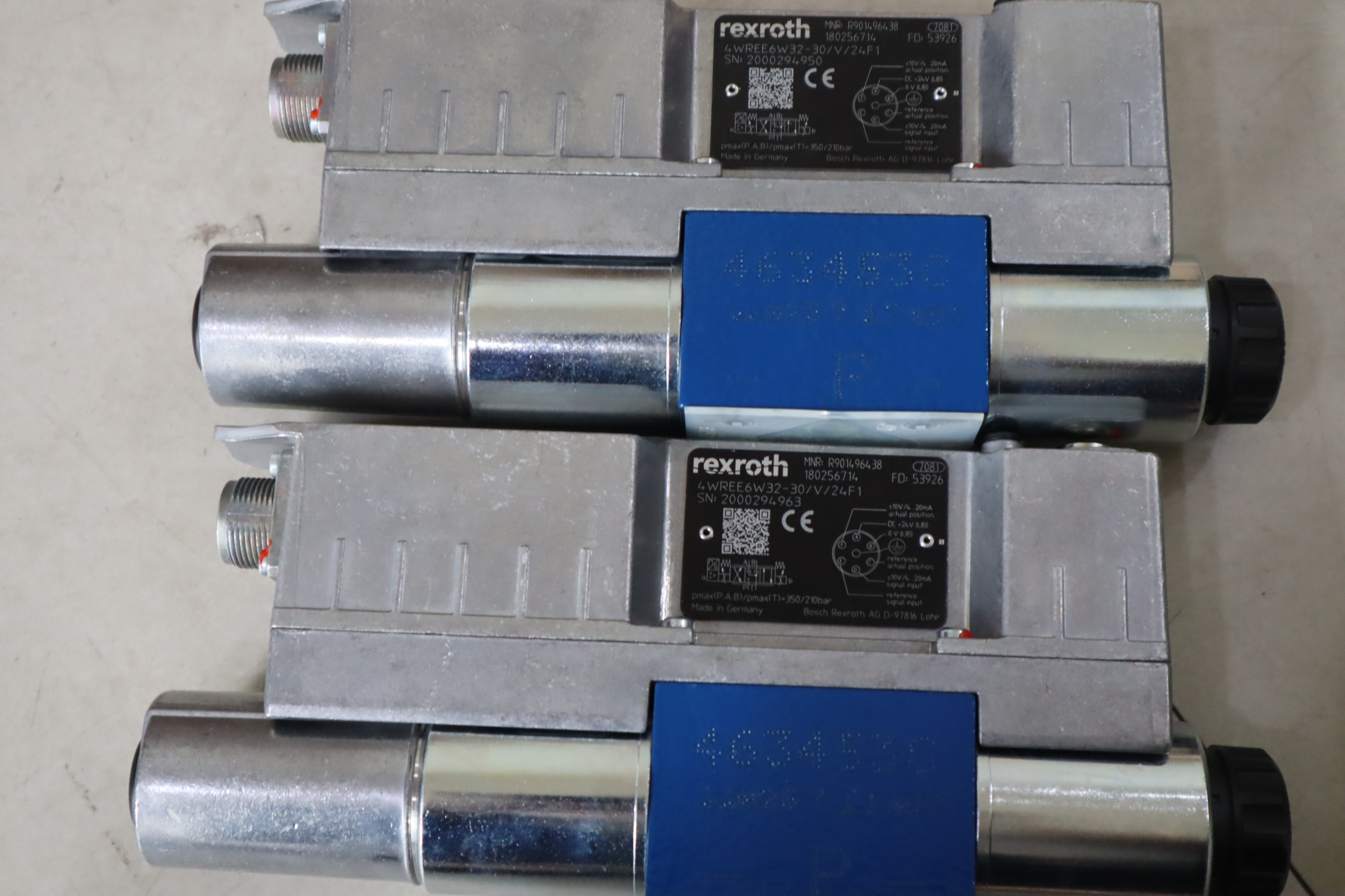 4WREE6W32-30/V/24F1 R901496438 力士乐REXROTH