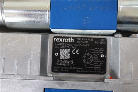 4WREE6W32-31/V/24F1 R901496438 德国力士乐比例阀