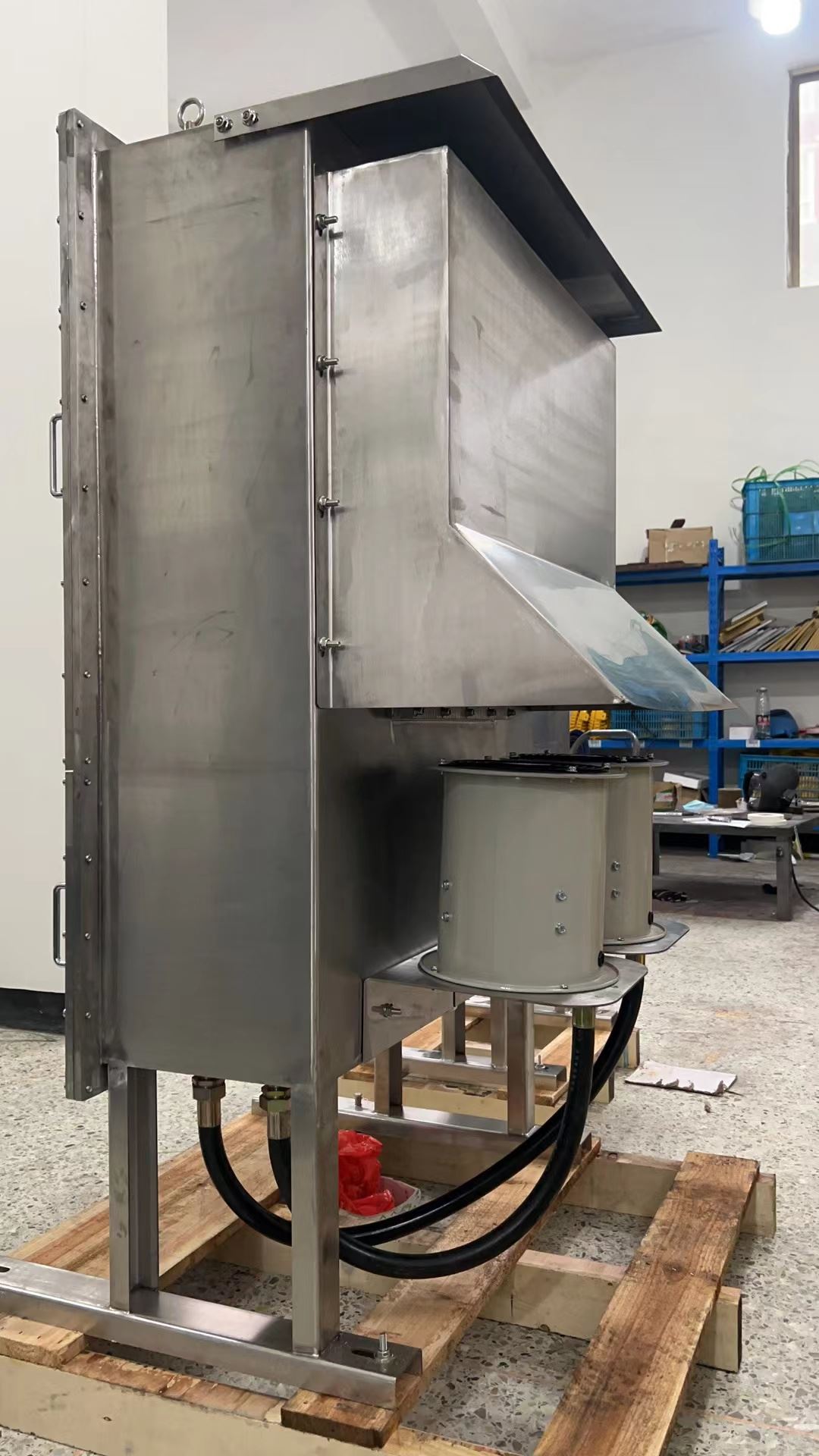  LED防眩泛光灯 用于石油化工制药等易燃易爆场所 厂家供应 售后无忧