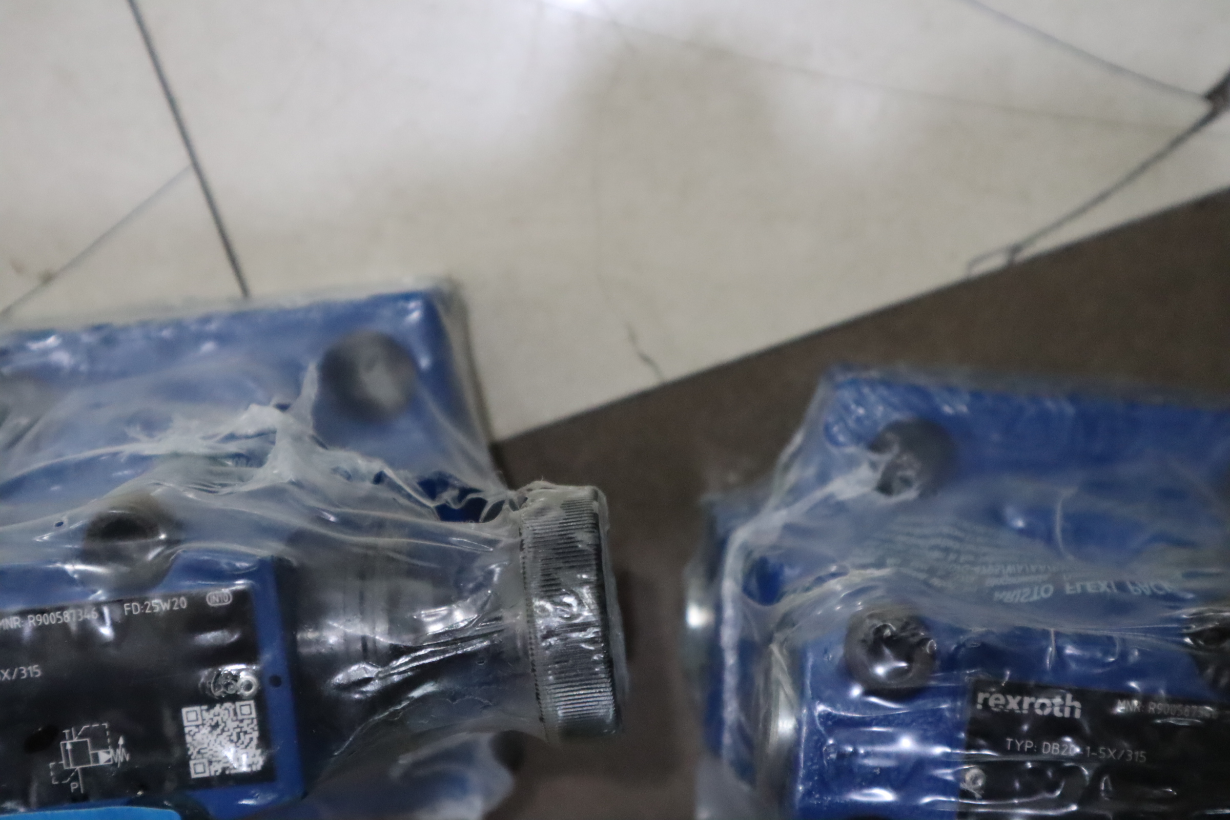 DB20-1-5X/315 R900587346 DB20-1-52/315 DB20-1-53/315 REXROTH