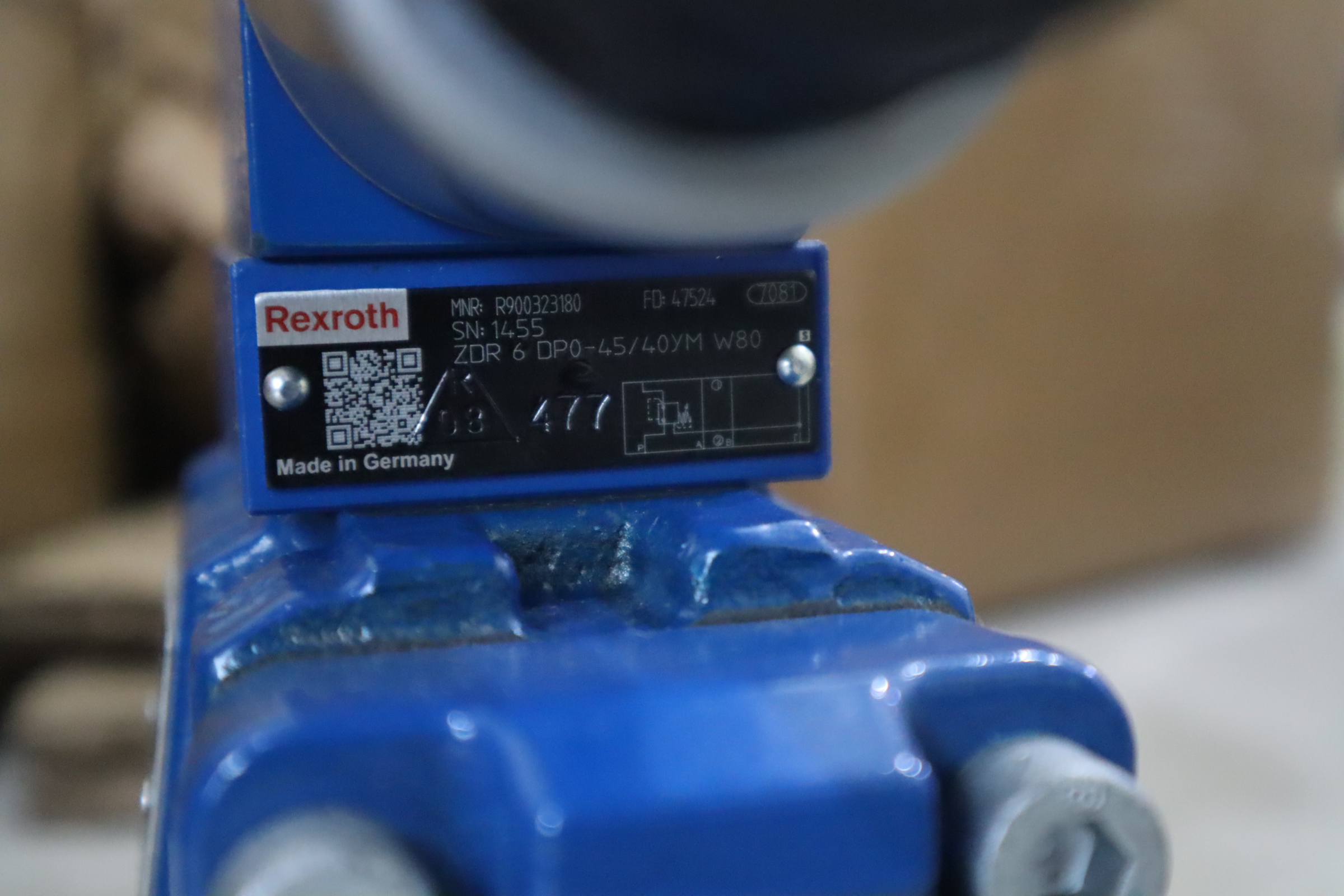 4WRZE10W8-85-73/6EG24N9ETK31/F1D3M R900724781 力士乐REXROTH