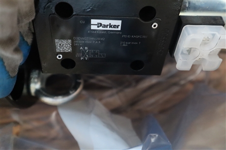 D3DW071HNJW42 美国派克PARKER电磁阀