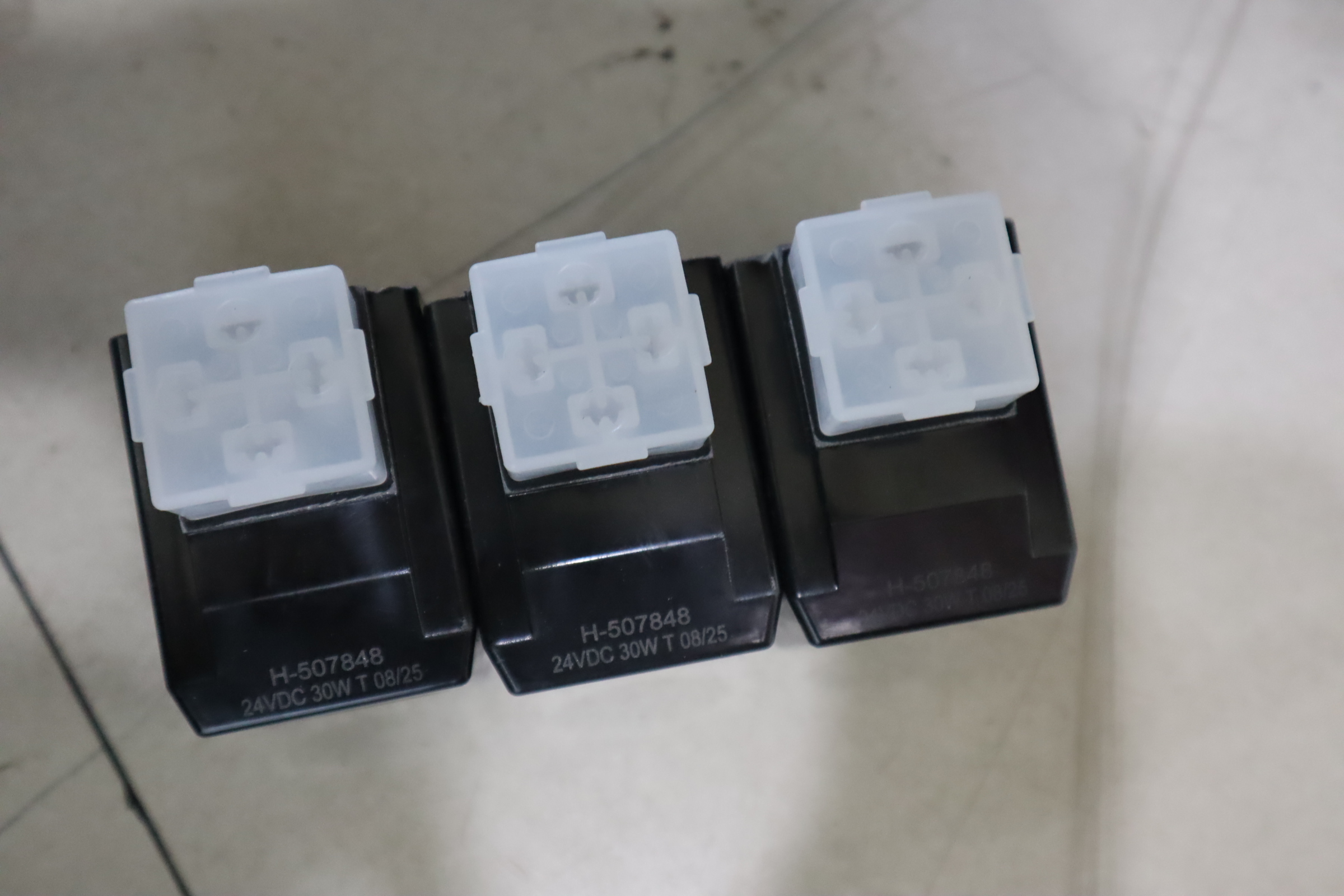 H-507848 24VDC 30W 威格士VICKERS丹佛斯DANFOSS伊顿EATON线圈