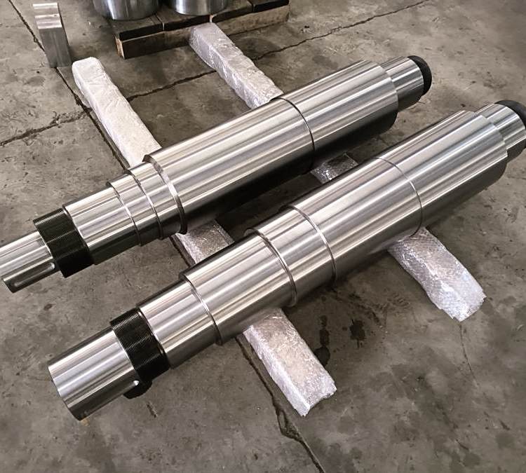 大型四辊压延机辊筒锻件辊子