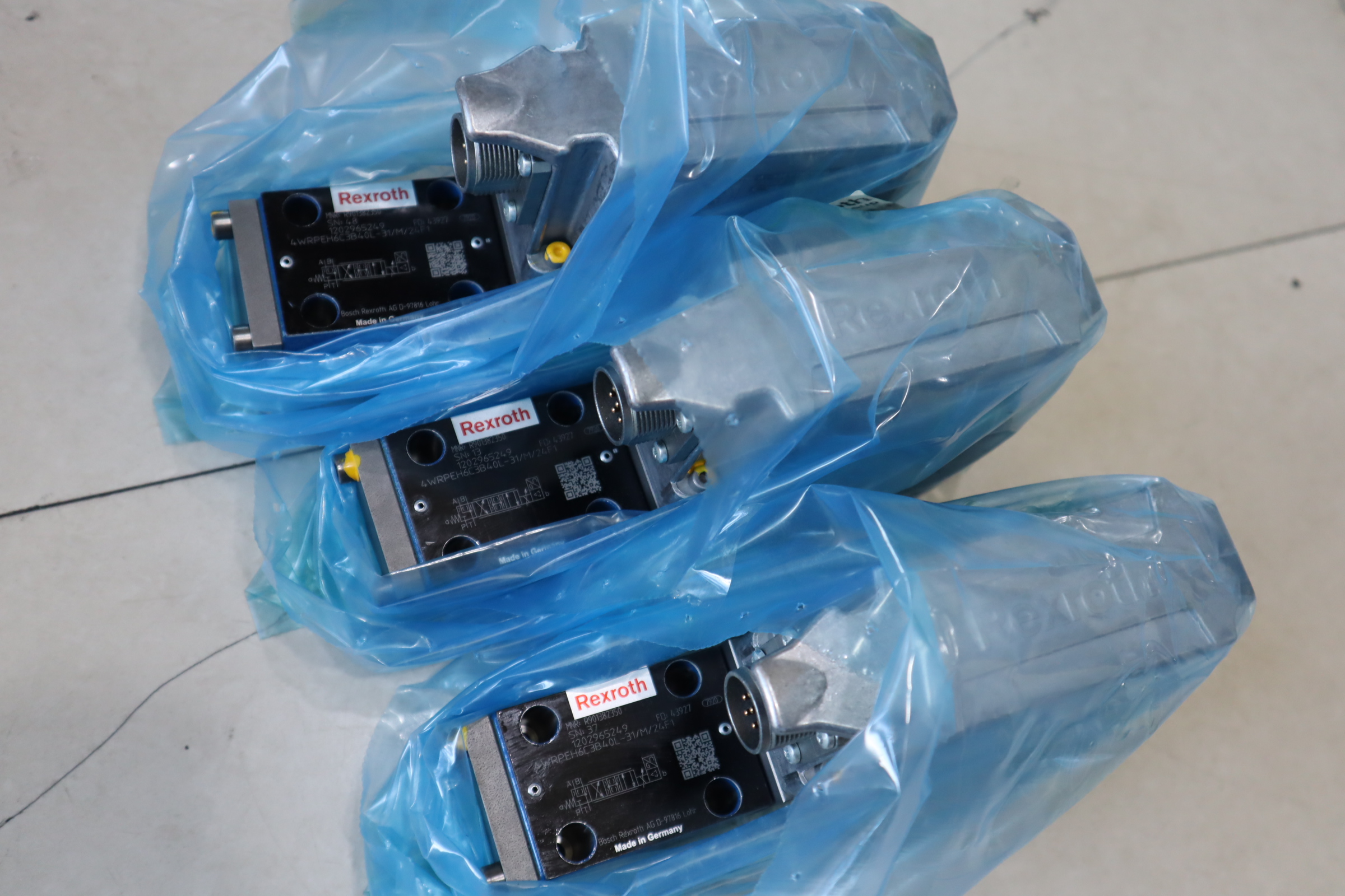 4WRPEH6C3B40L-31/M/24F1 R901382350 力士乐REXROTH