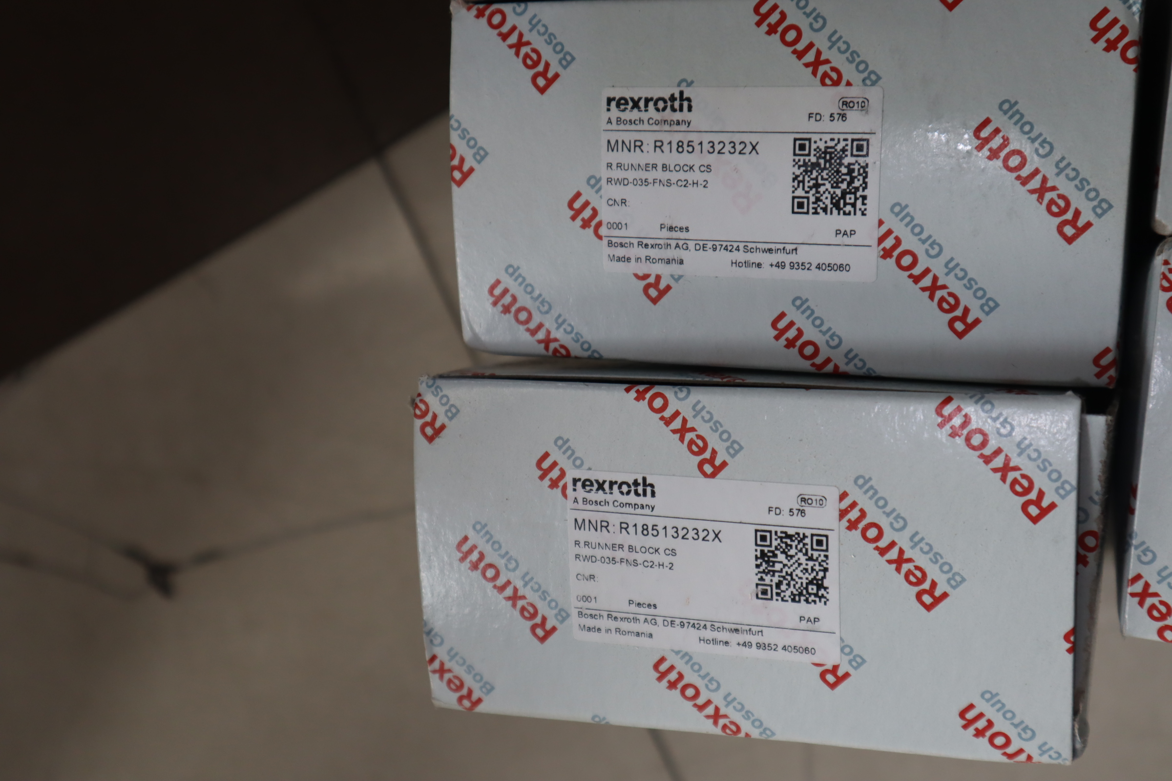 R18513232X RWD-035-FNS-C2-H-2 德国力士乐REXROTH滑块