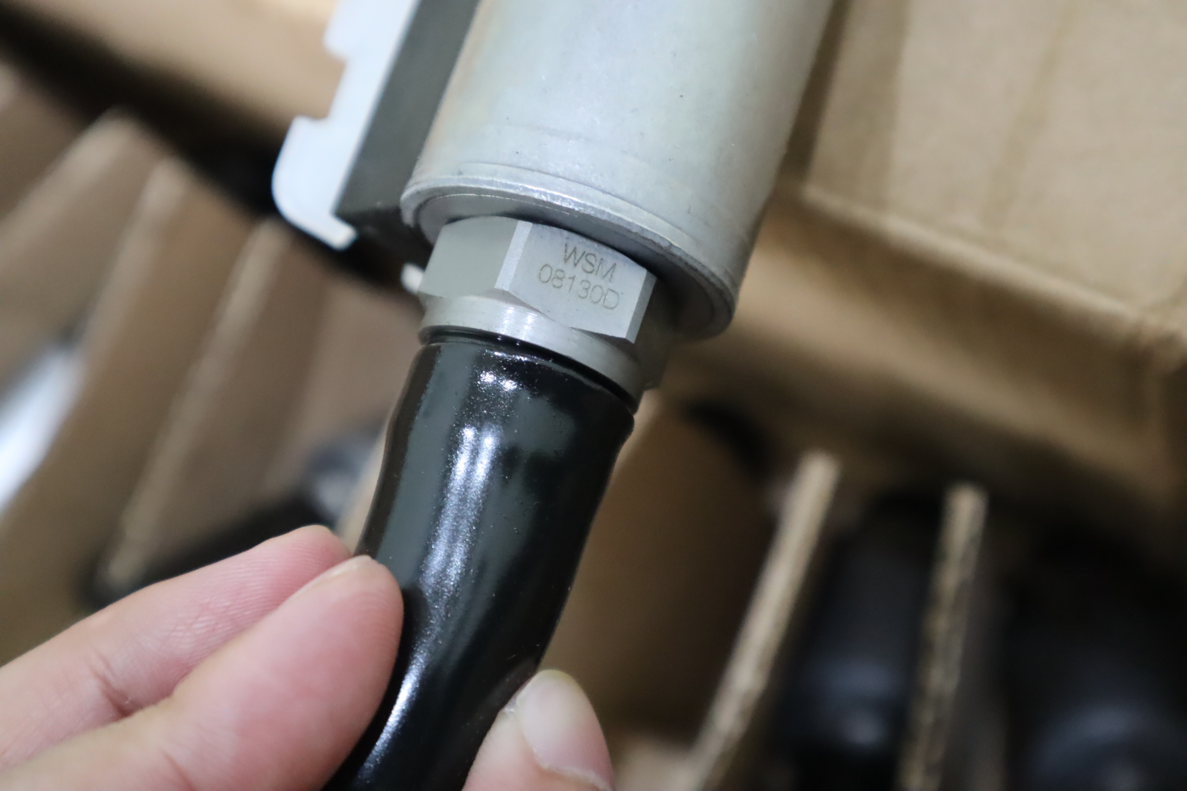 WSM08130D-01M-C-N-DG24 914142 24VDC 德国贺德克HYDAC液压阀