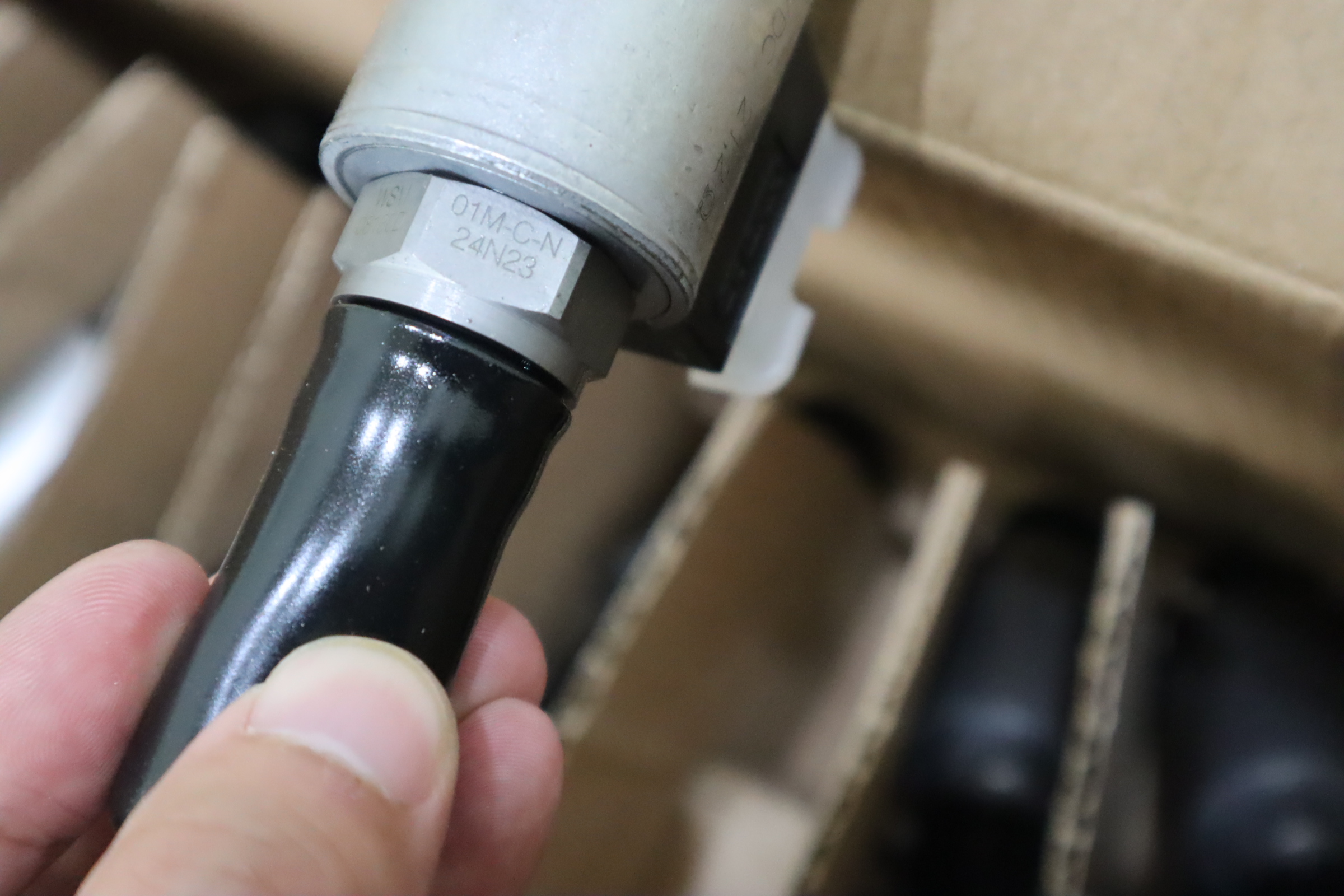 WSM08130D-01M-C-N-DG24 914142 24VDC 德国贺德克HYDAC液压阀