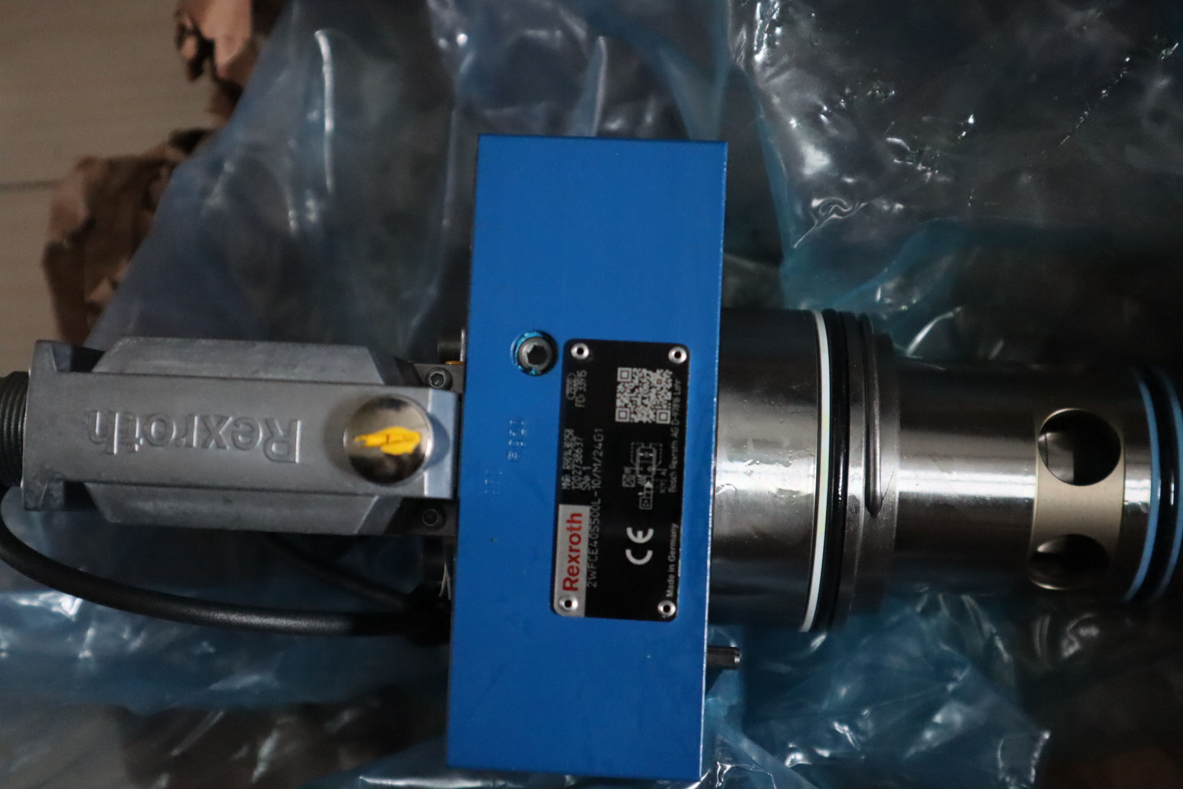 2WFCE40S500L-10/M/24G1 R901430258 德国力士乐REXROTH比例流量阀