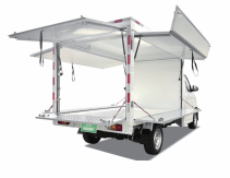 标箱单排翼展厢货