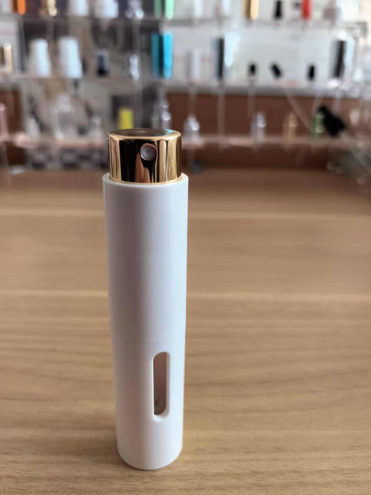 白色香水分装瓶