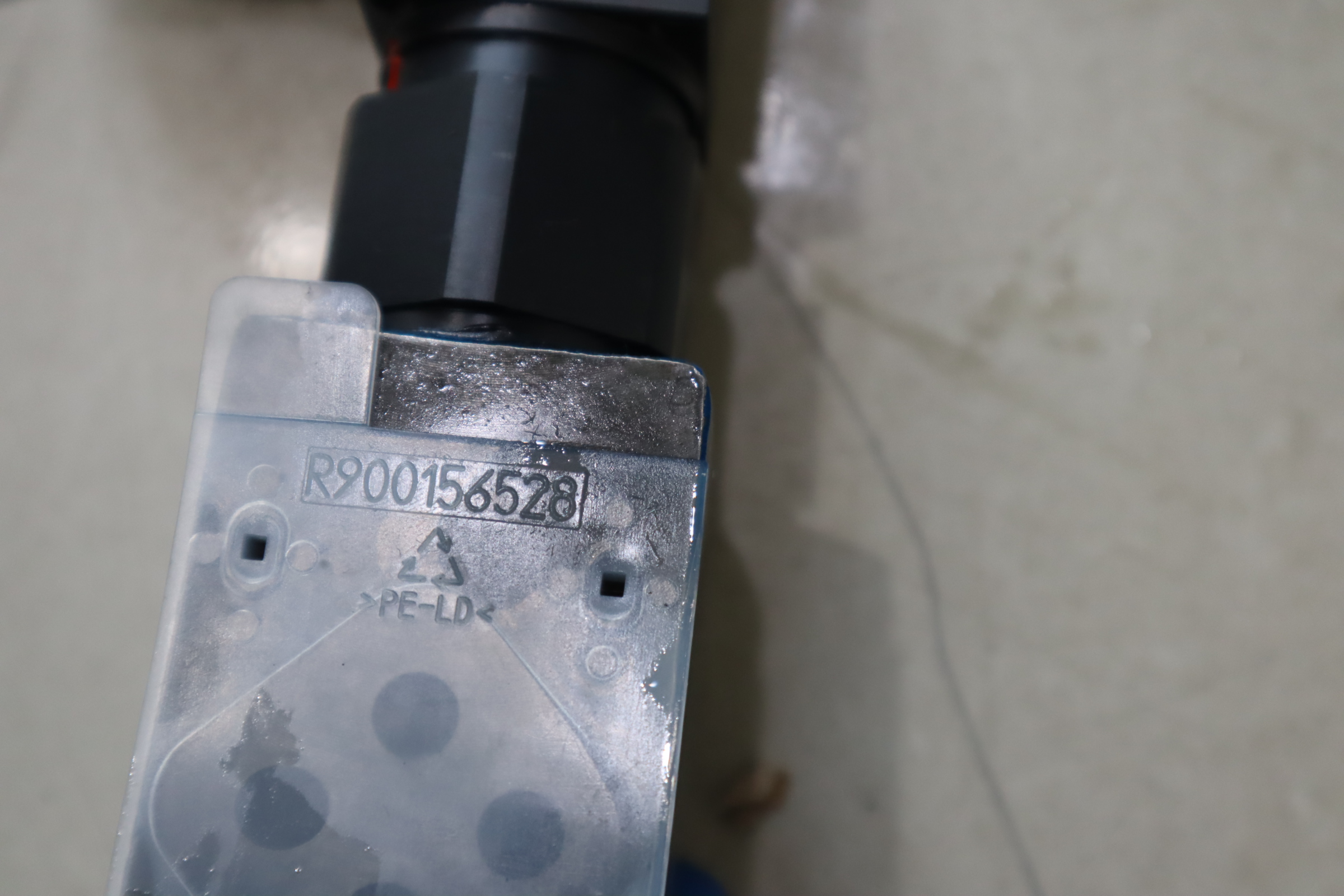 ZDREE6VP2-12/210MG24K24F1M R901344604力士乐REXROTH比例阀