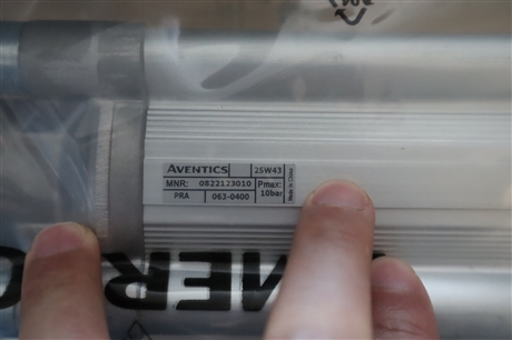 0822123010 063-0400 德国AVENTICS安沃驰气缸