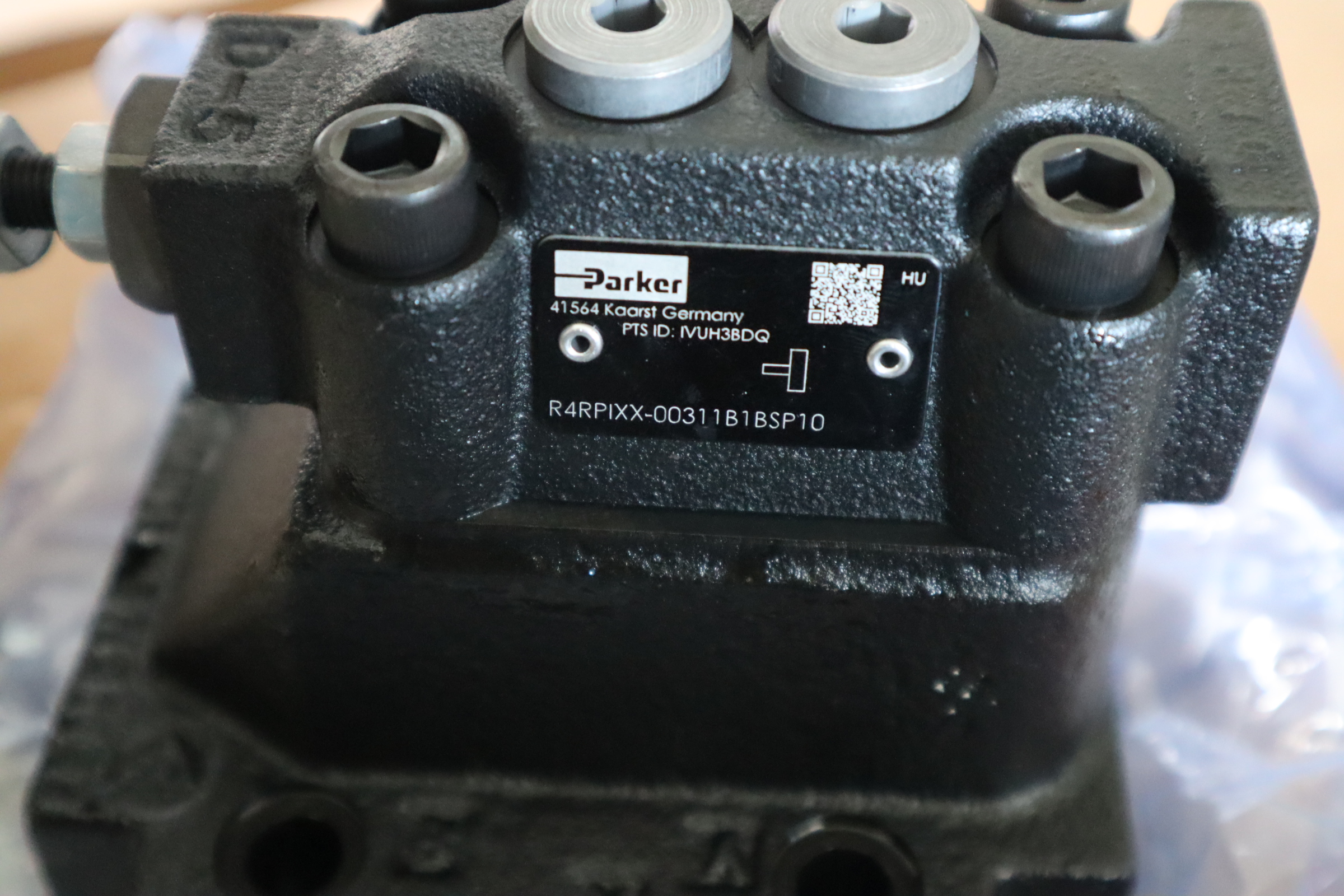 026-99114-H R4V06-5351011G0QA525 PARKER派克DENISON丹尼逊阀