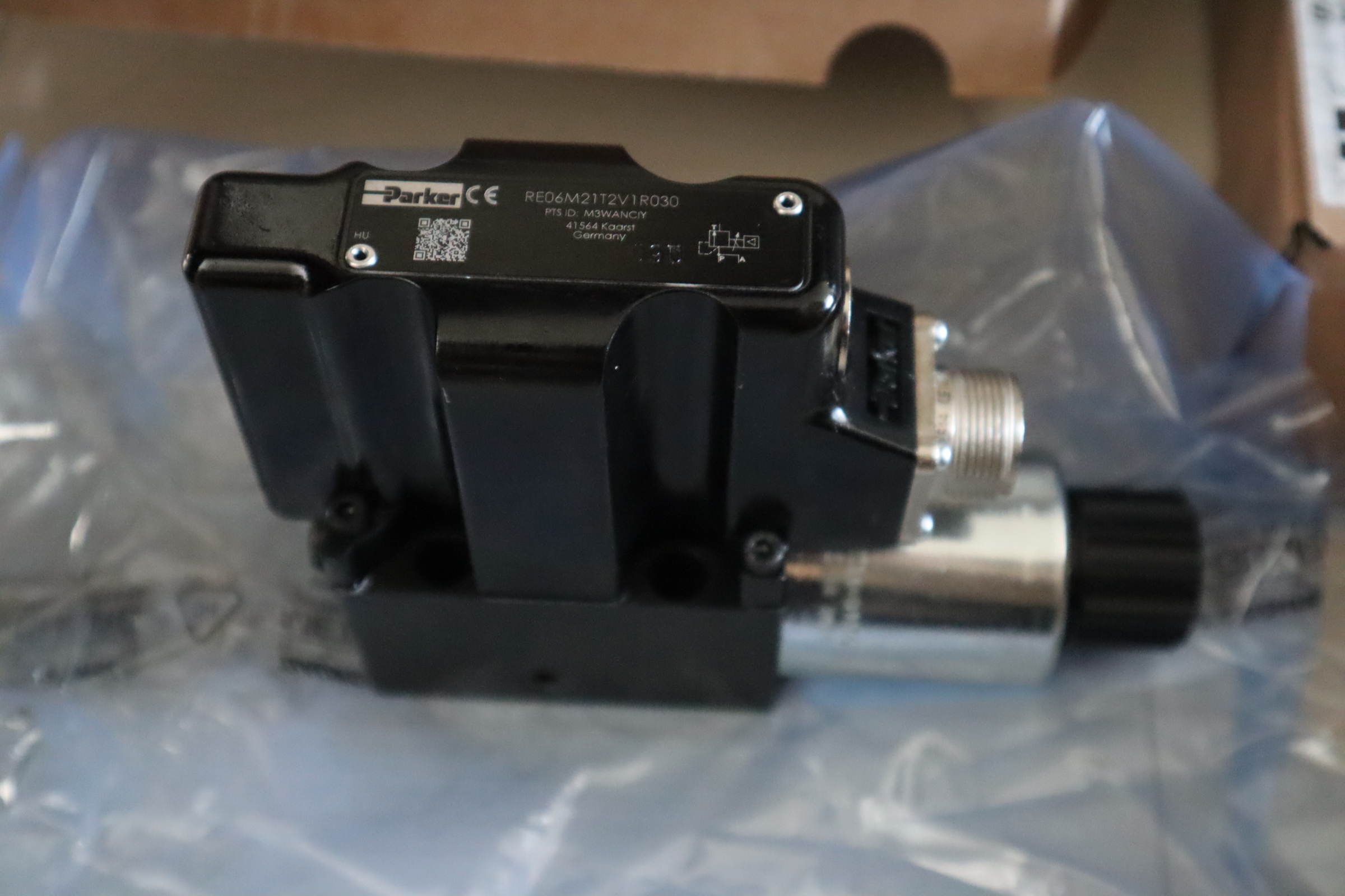 RE06M21T2V1R030 RE06M21T2V1R0 PARKER派克DENISON丹尼逊溢流阀