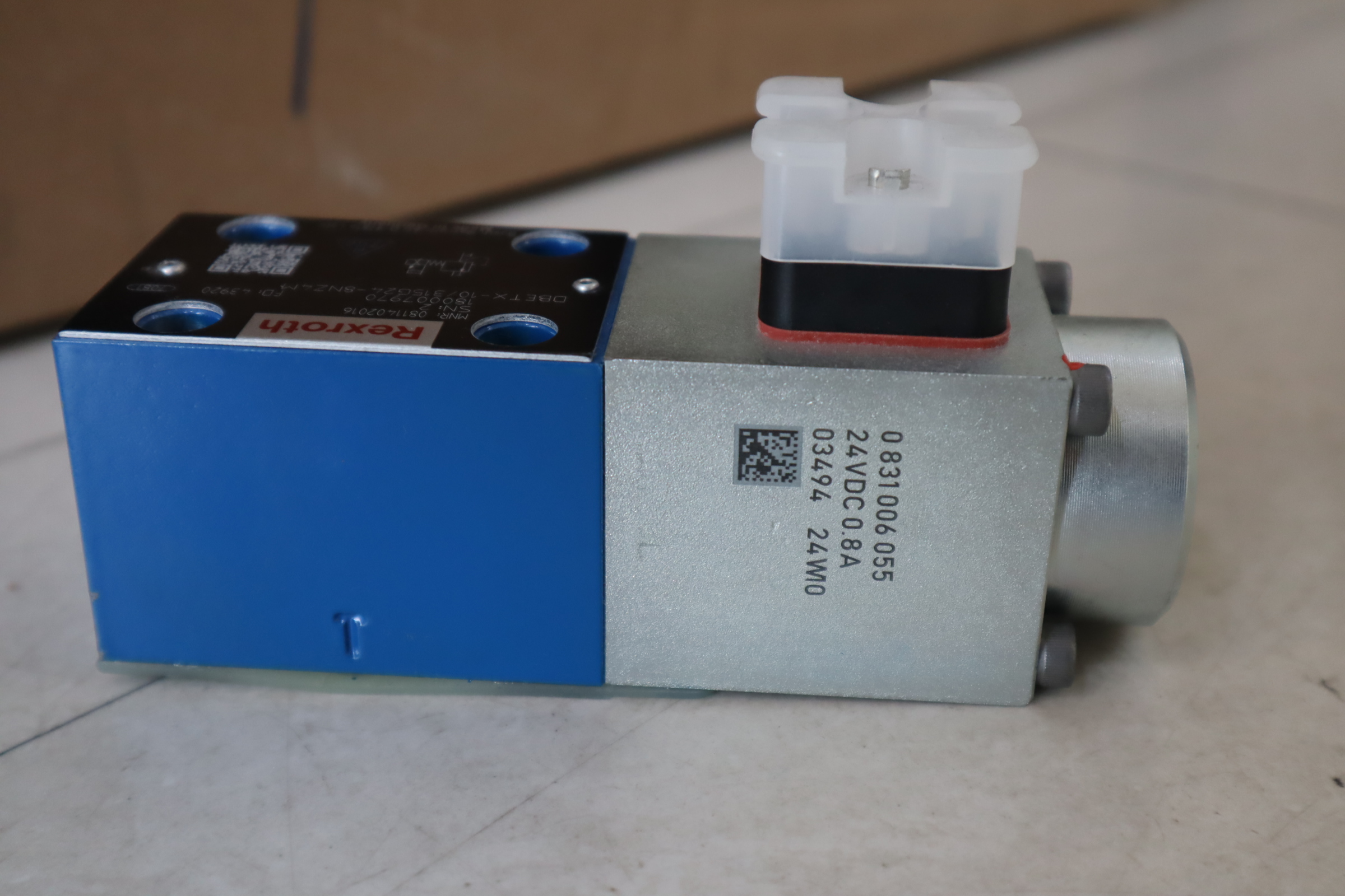 0811402016 DBETX-10/315G24-8NZ4M 力士乐REXROTH比例阀