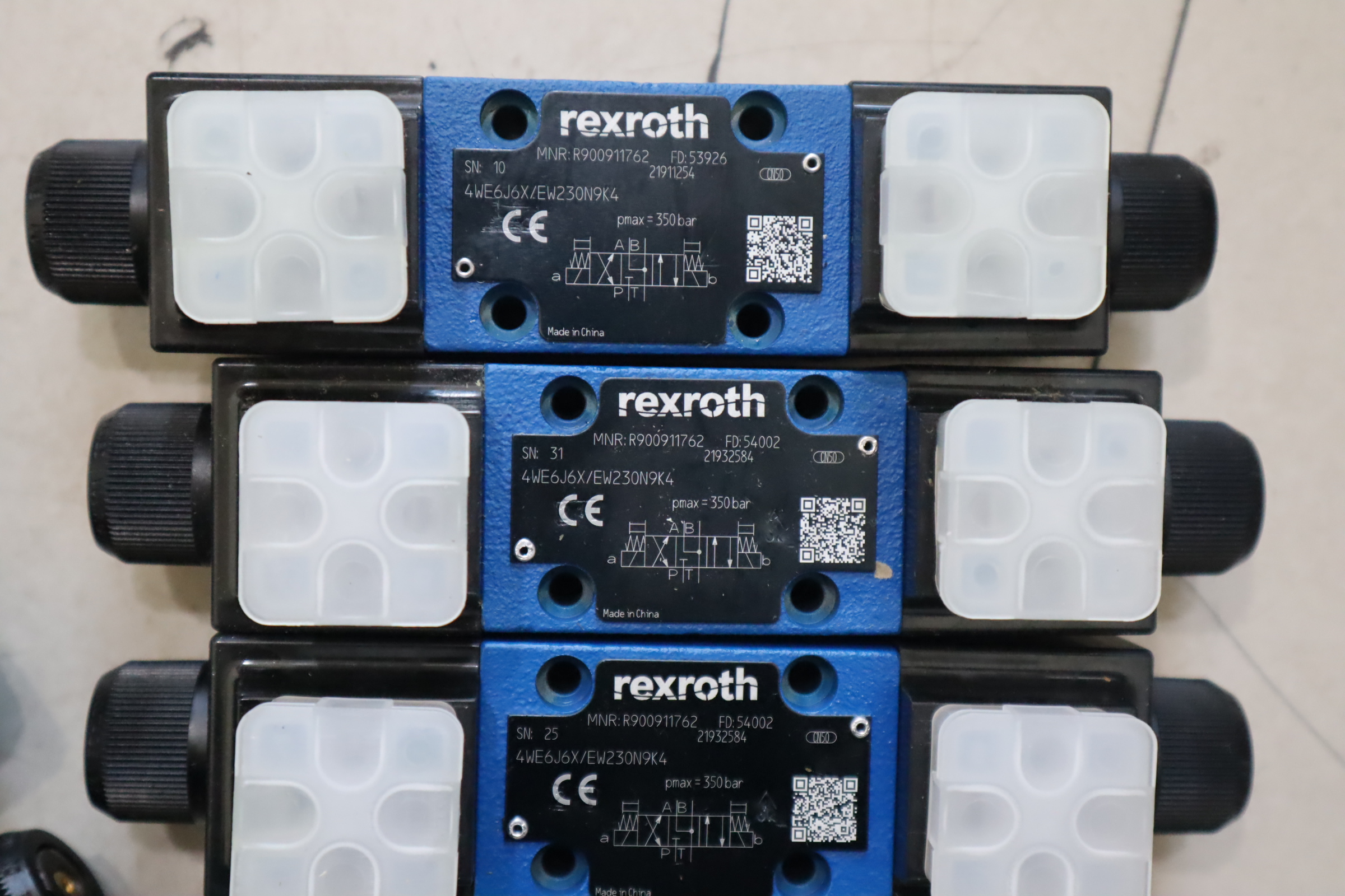 4WE6J62/EW230N9K4 R900911762 4WE6J6X/EW230N9K4 力士乐REXROTH