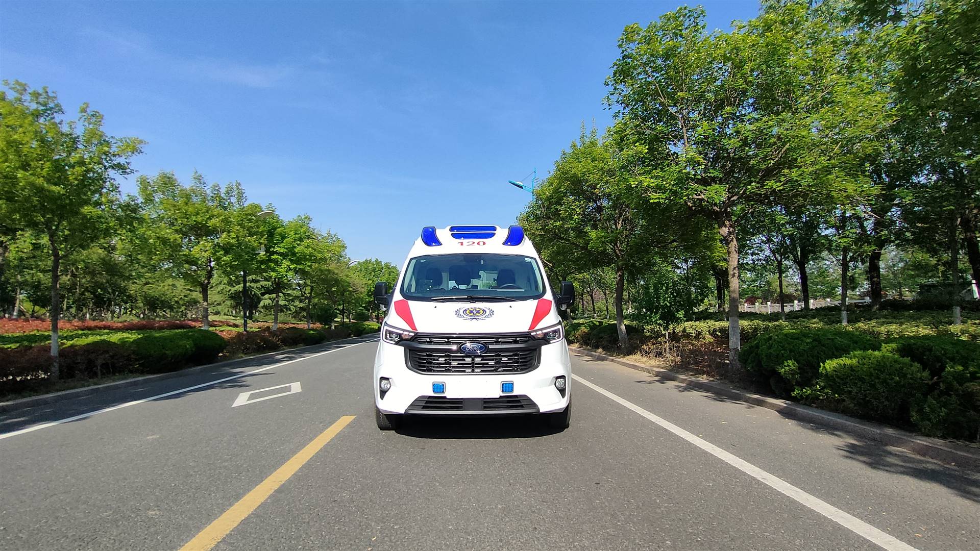 云浮拍电影救护车出租  诚信可靠 收费合理