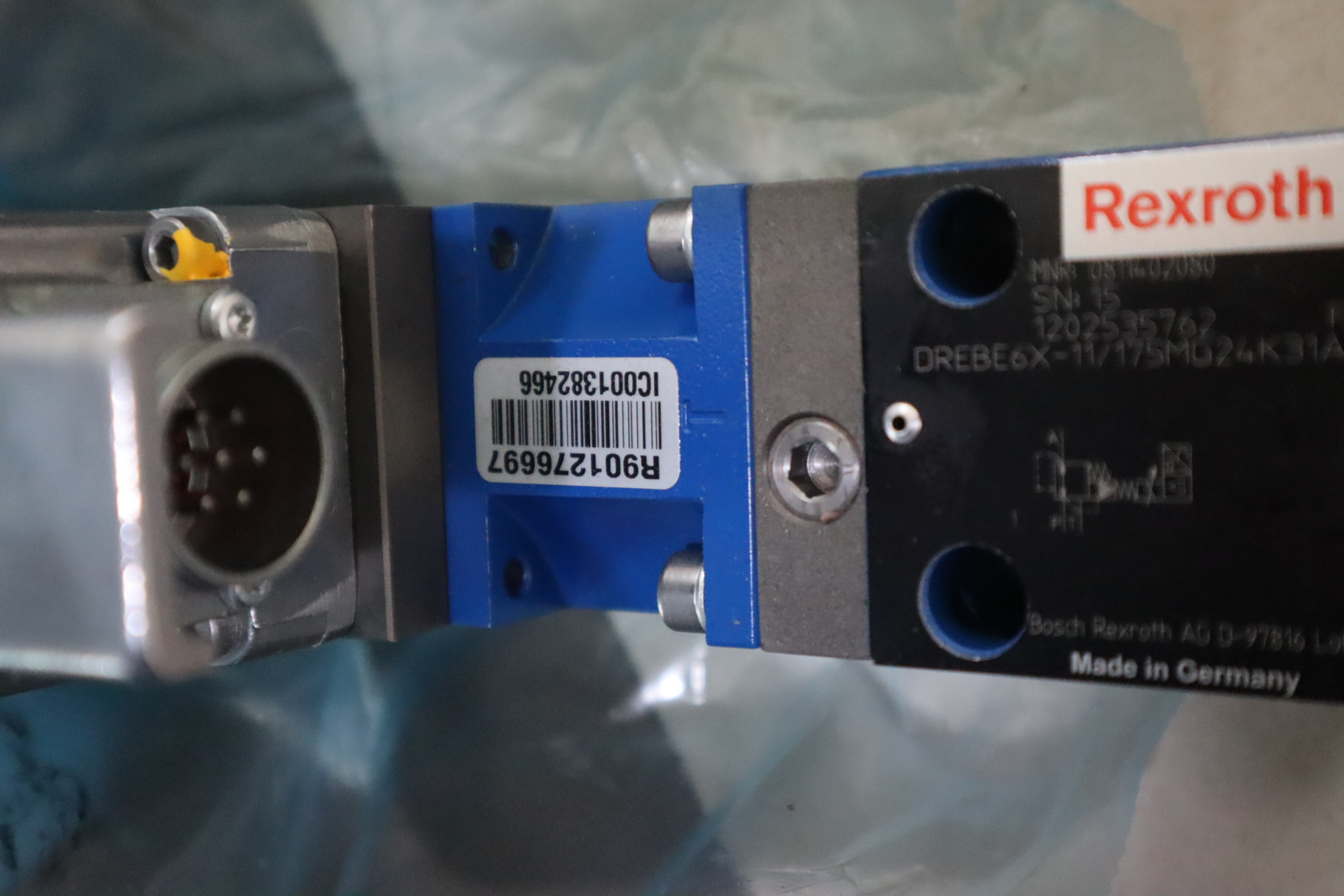 0811402080 DREBE6X-11/175MG24K31A1M 力士乐REXROTH比例阀