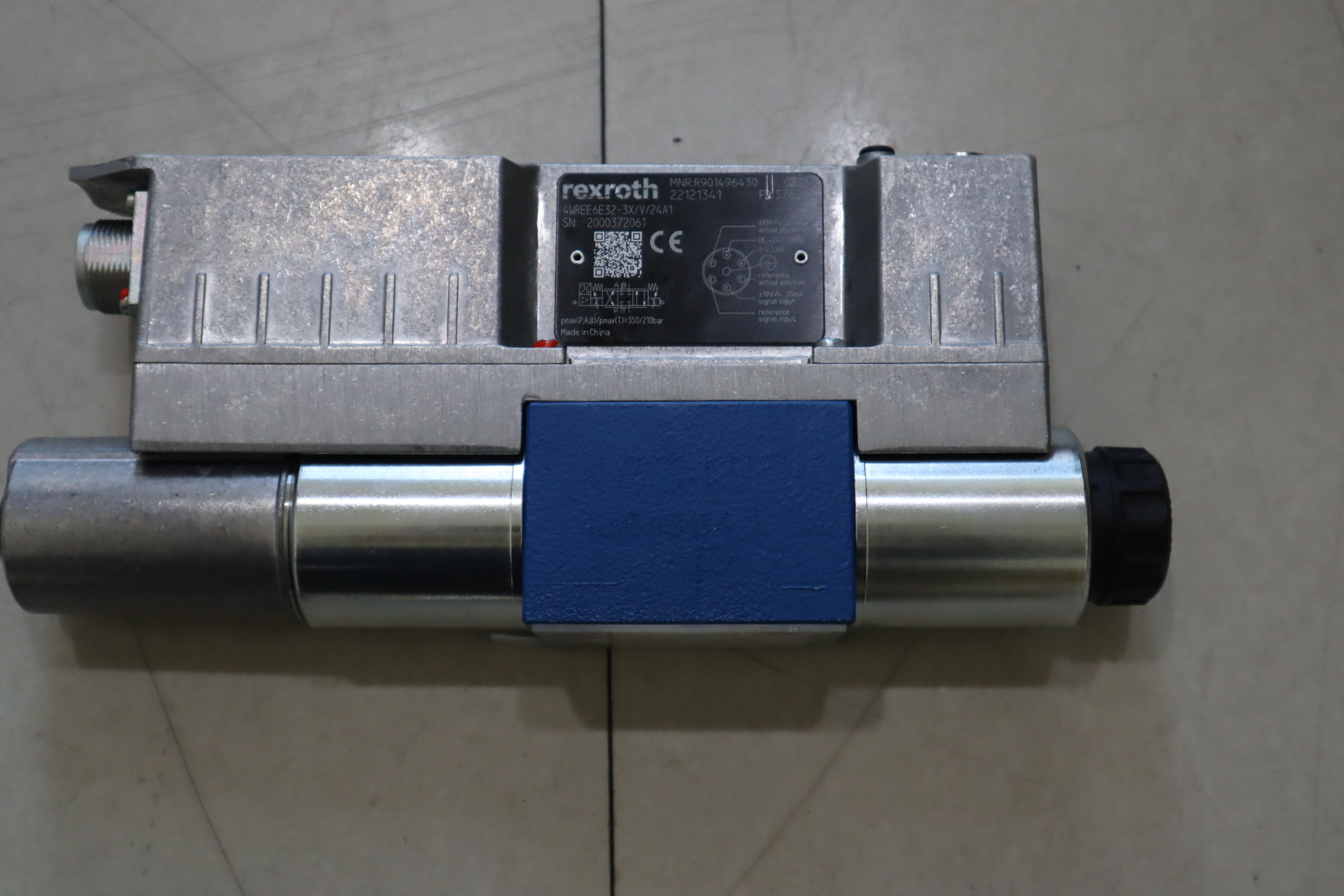 4WREE6E32-32/V/24A1 R901496430 力士乐REXROTH比例阀