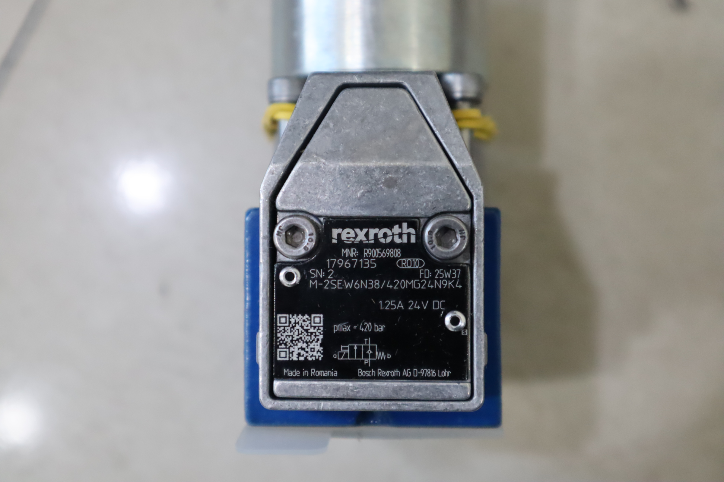 M-2SEW6N38/420MG24N9K4 R900569808 力士乐REXROTH电磁球阀