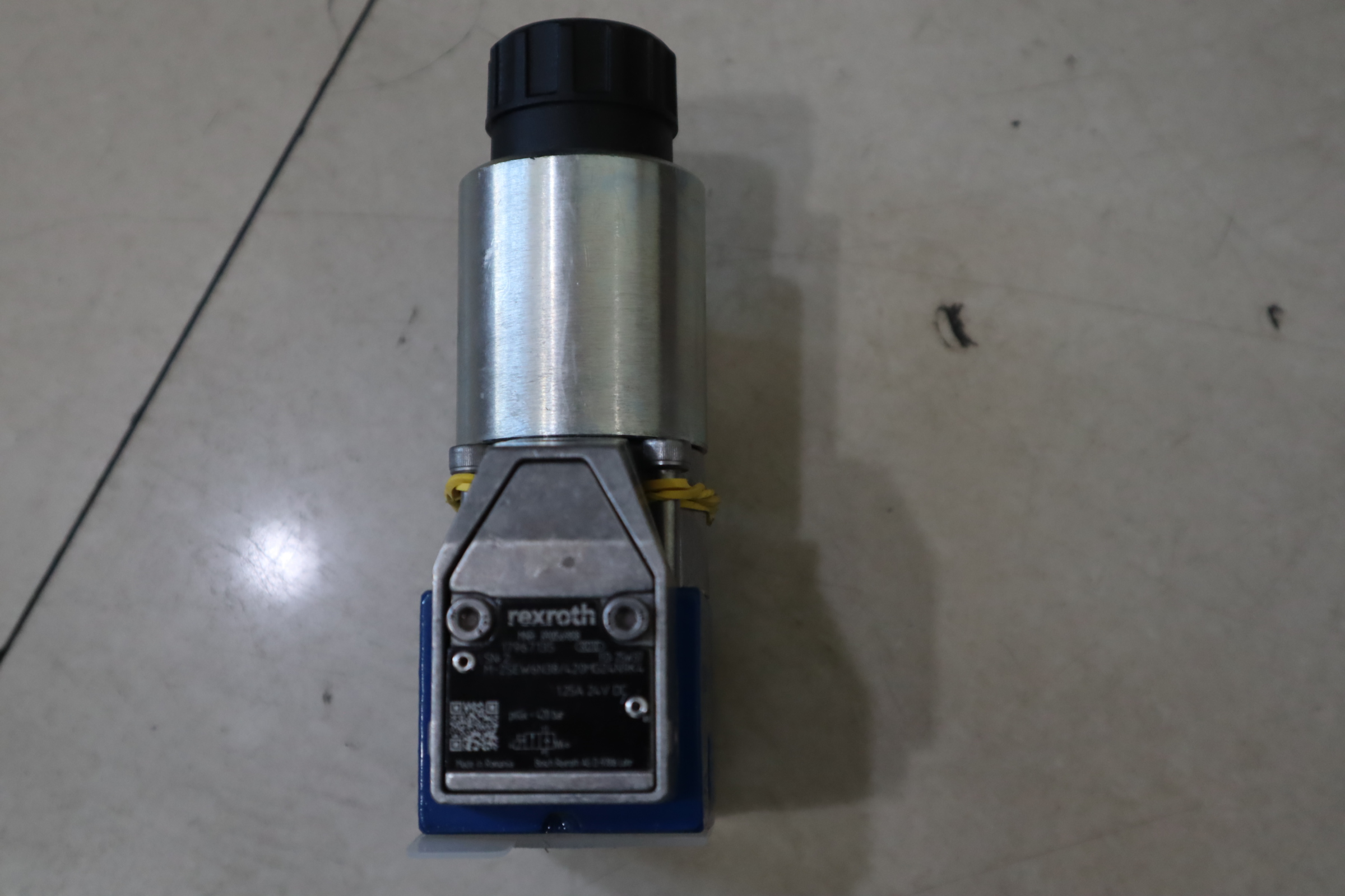 M-2SEW6N38/420MG24N9K4 R900569808 力士乐REXROTH电磁球阀