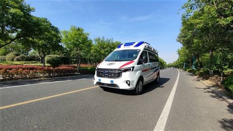 佛山救护车出租费用  当地派车 租赁