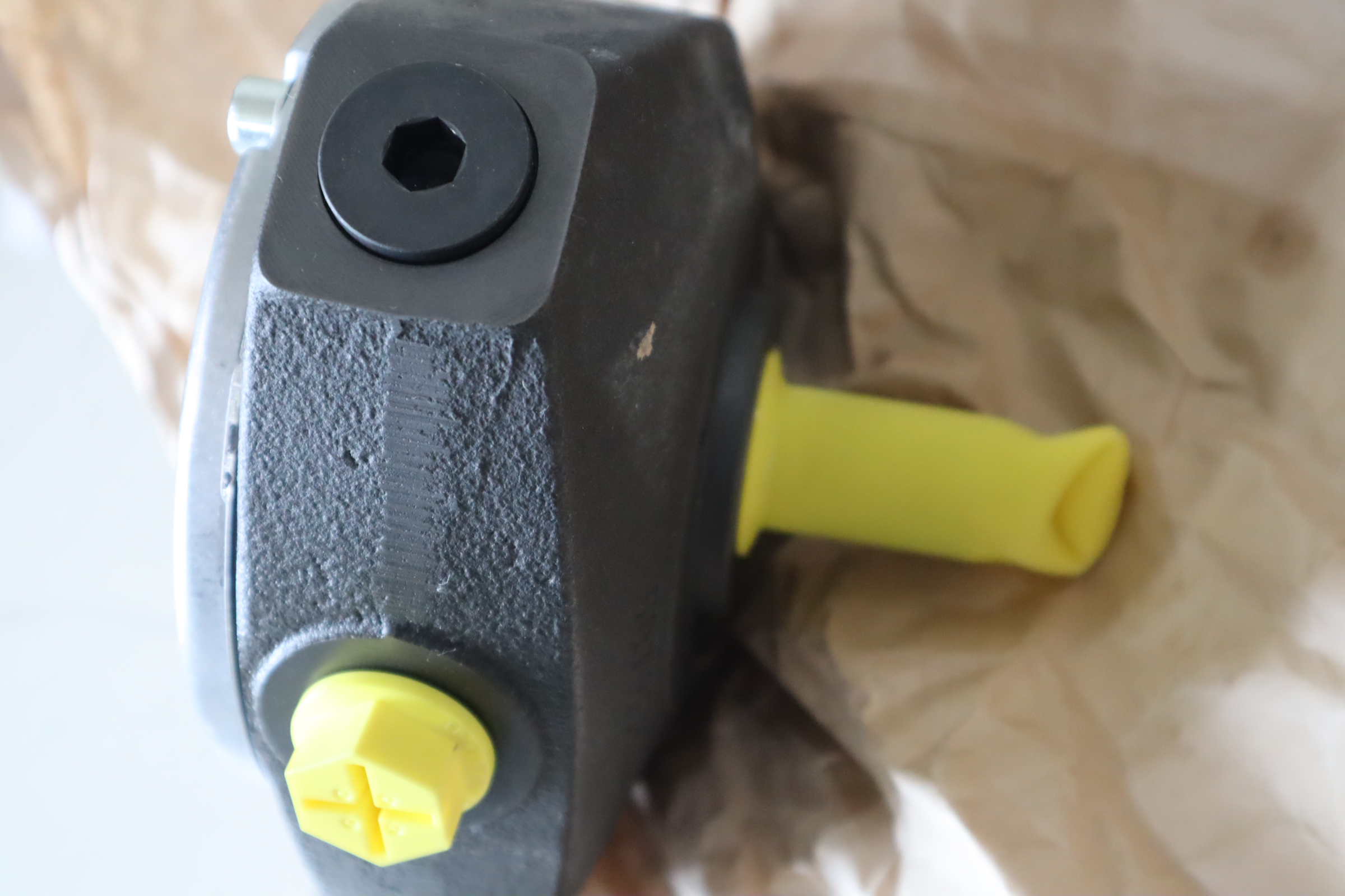 PR4-30/2.50-700RA01M01 R901088545 德国力士乐REXROTH径向柱塞泵