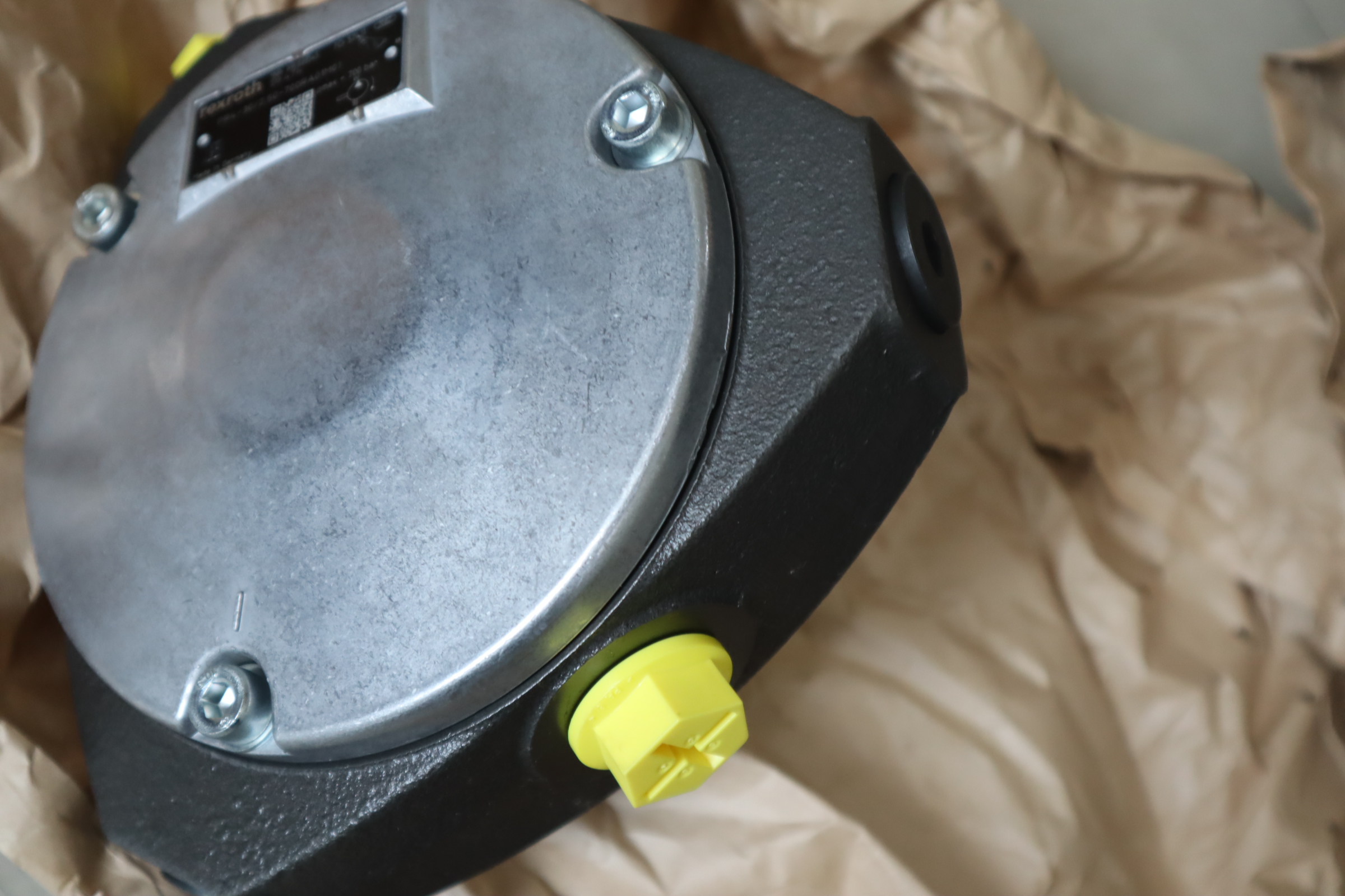 PR4-30/2.50-700RA01M01 R901088545 德国力士乐REXROTH径向柱塞泵