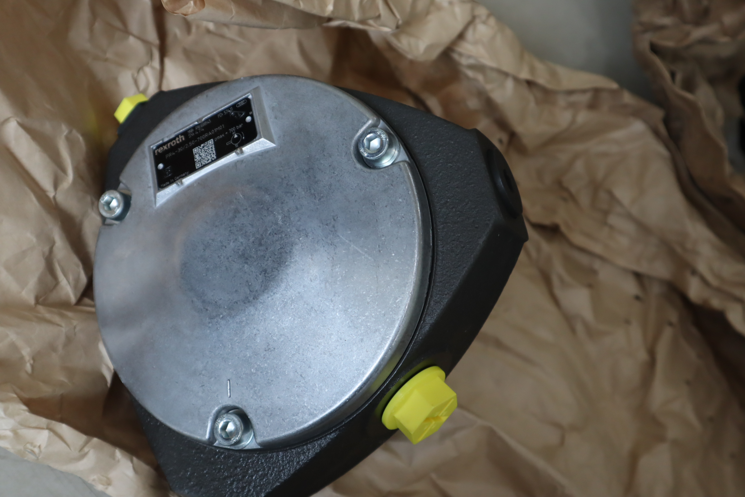 PR4-30/2.50-700RA01M01 R901088545 德国力士乐REXROTH径向柱塞泵