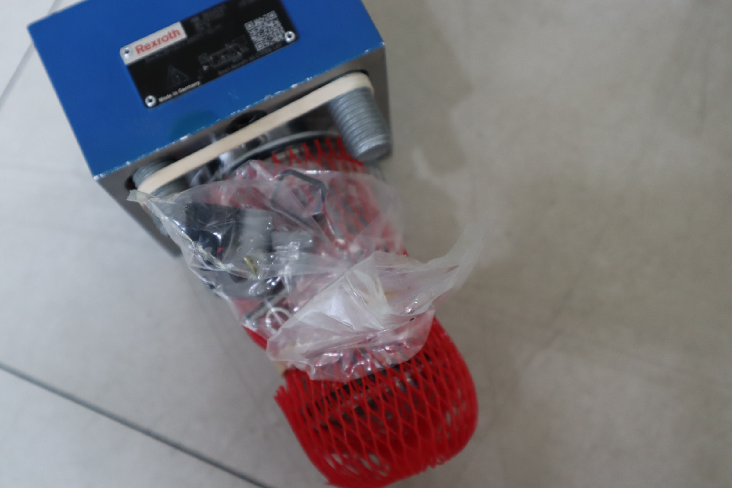 0811402611 3WRCBH32V380M-10/M 德国力士乐REXROTH节流控制阀