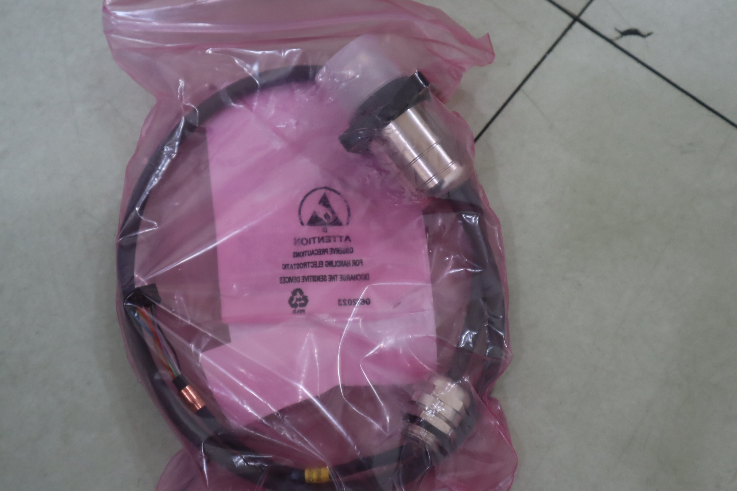 R911341148 1015960355 ANSCHLUSSKABEL 2/S2 MAD MIT HUELSE 电缆