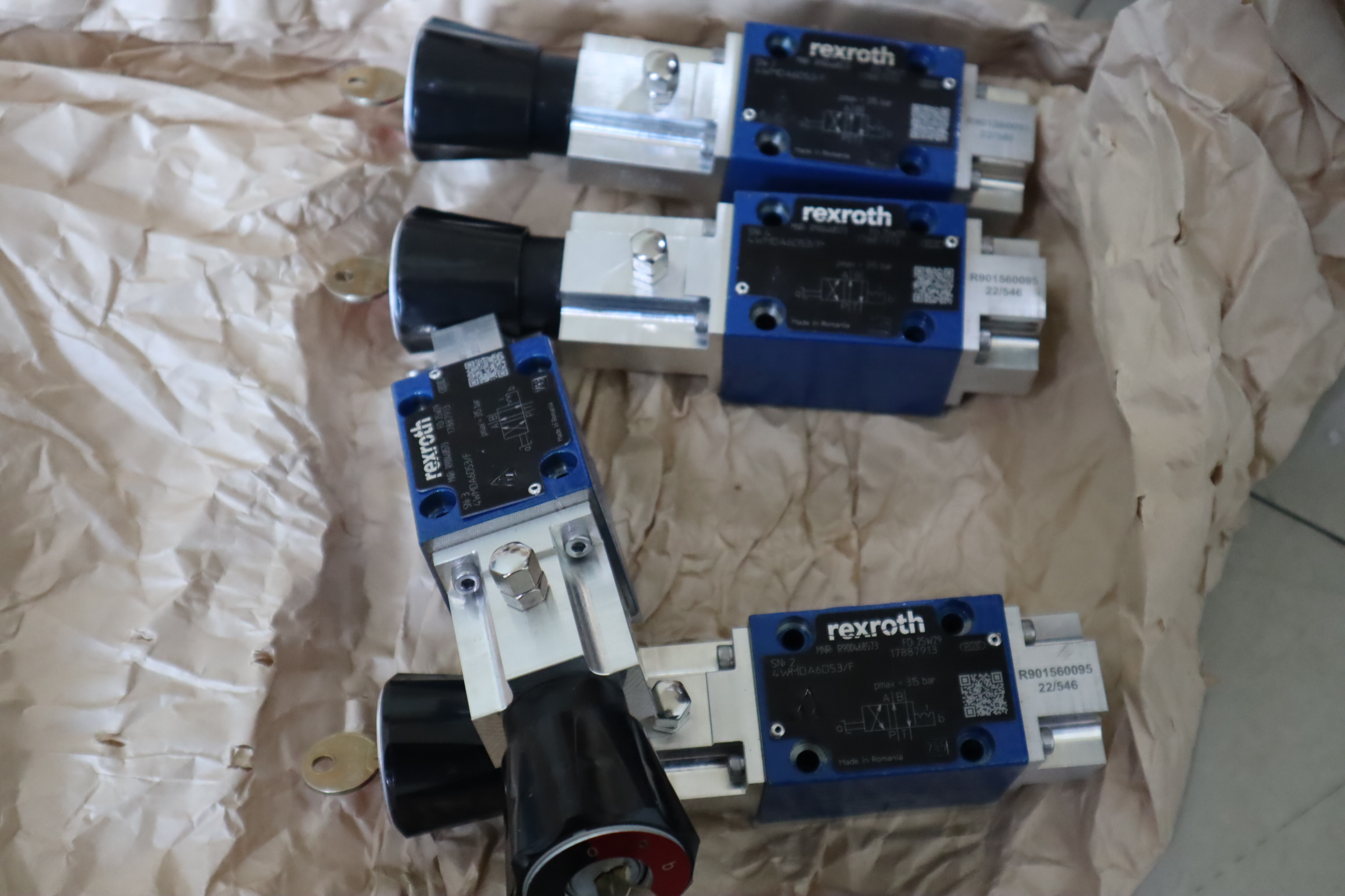 4WMDA6D53/F R900468573 4WMDA6D5X/F 德国力士乐REXROTH手动阀