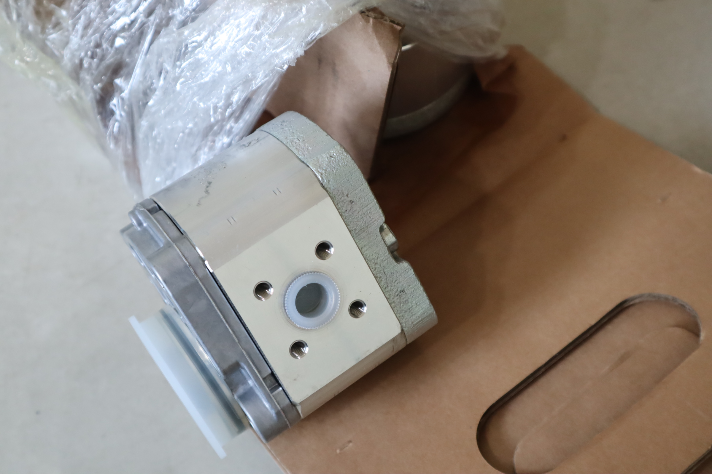 0510315305 AZPF-12-005LNT20MB 德国力士乐REXROTH齿轮泵