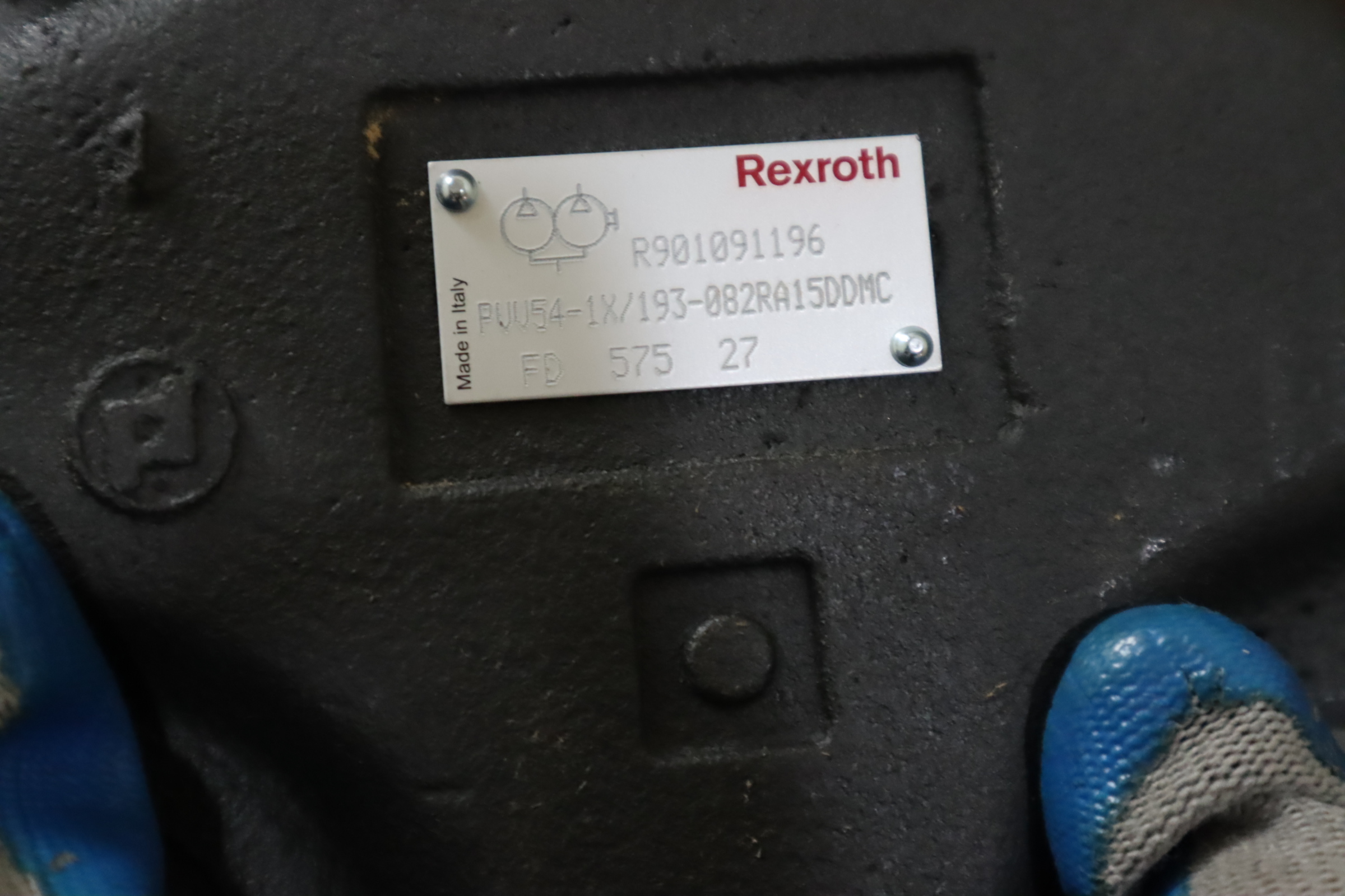 PVV54-1X/193-082RA15DDMC R901091196 德国力士乐REXROTH叶片泵