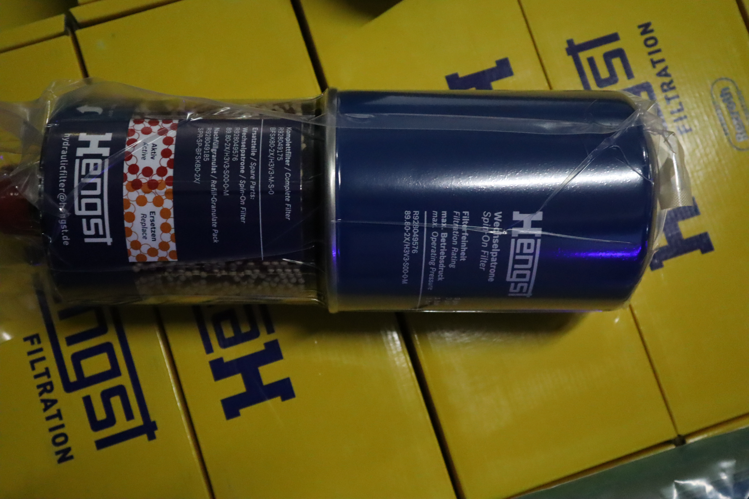 R928049576 交换缸筒 89.80-2X/H3V3-S00-0-M HENGST汉格斯特滤芯