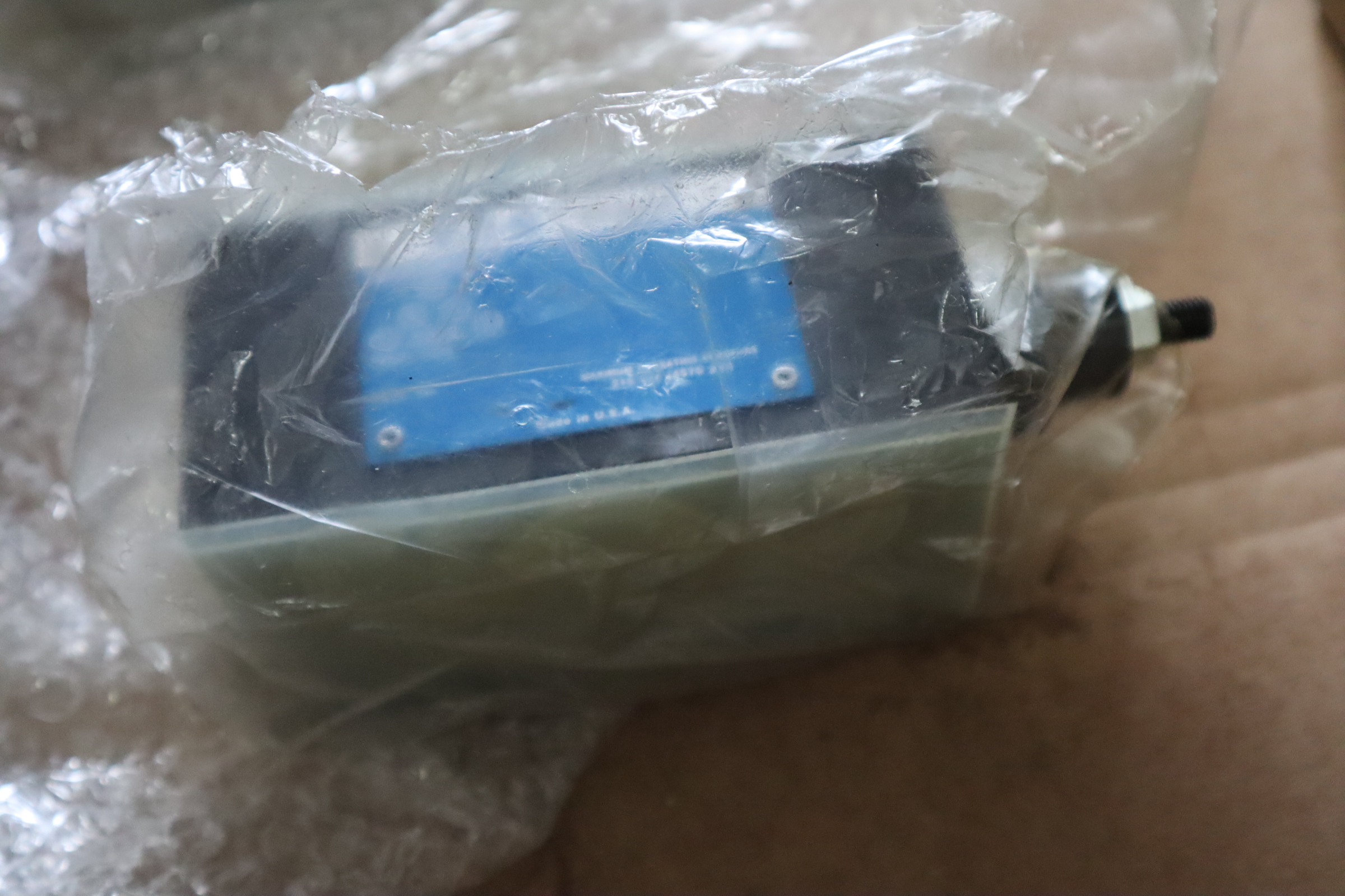 DGMX2-5-PP-FW-B-30 880553 威格士VICKERS丹佛斯DANFOSS减压阀