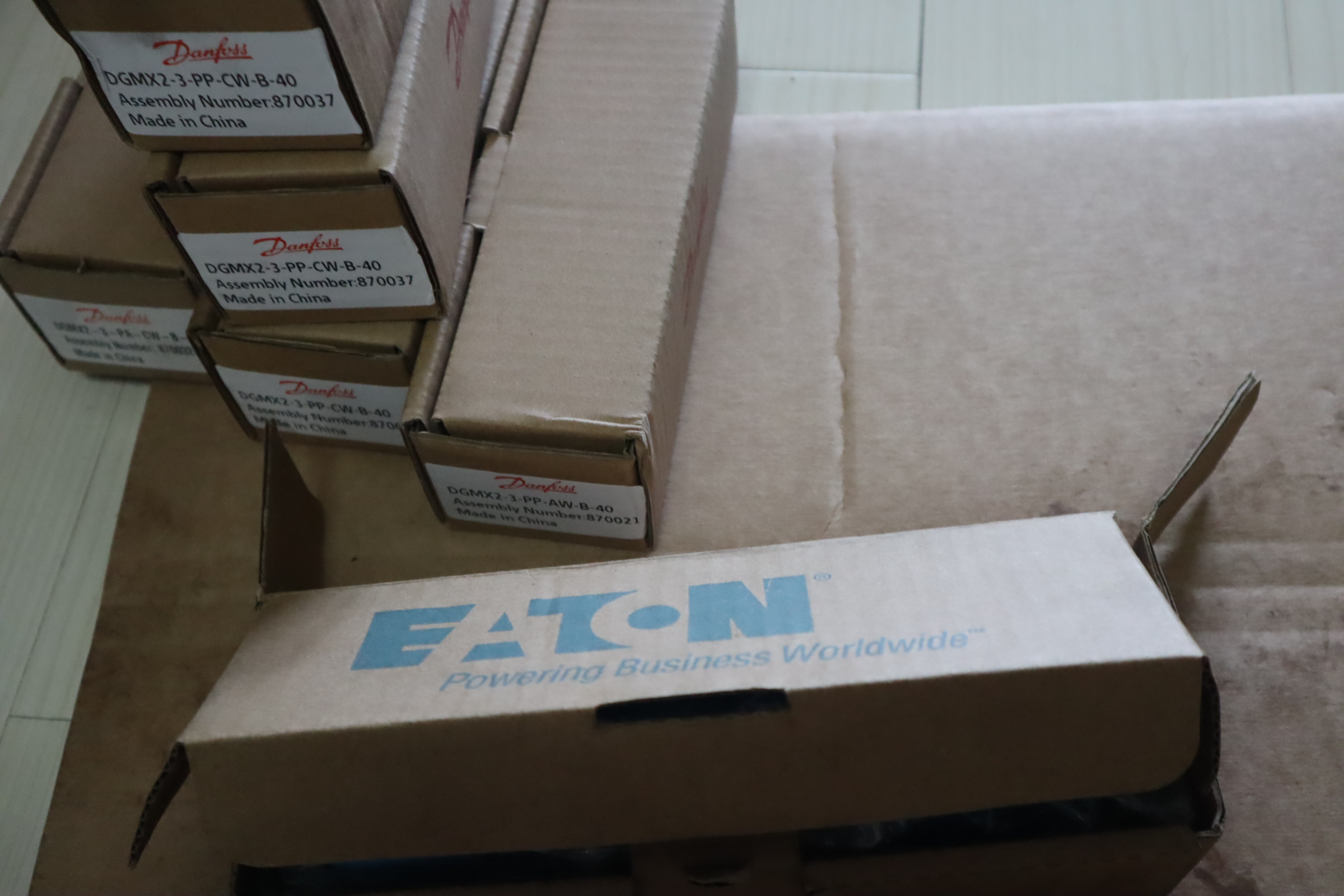 DG4V 3 6C207 M U HH7 60 02-339814 威格士VICKERS丹佛斯DANFOSS