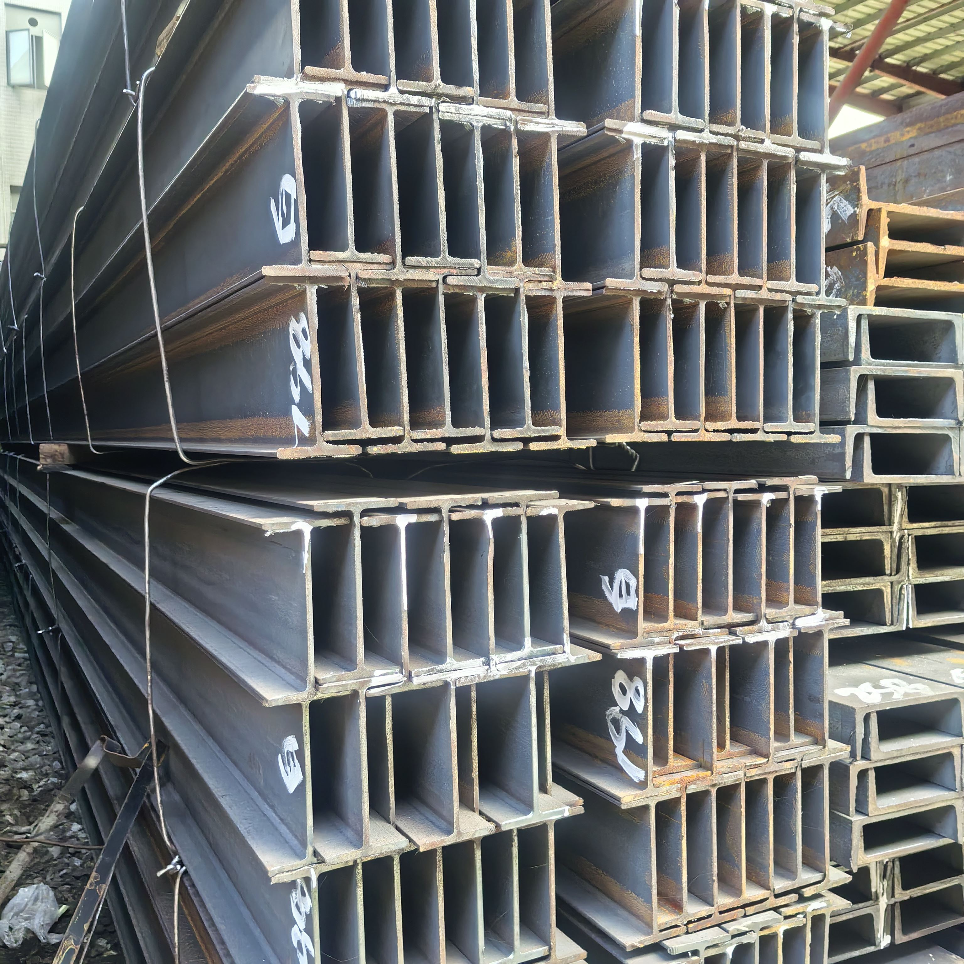 百色镀锌H型钢  H型钢价格价格 顺宏创钢铁