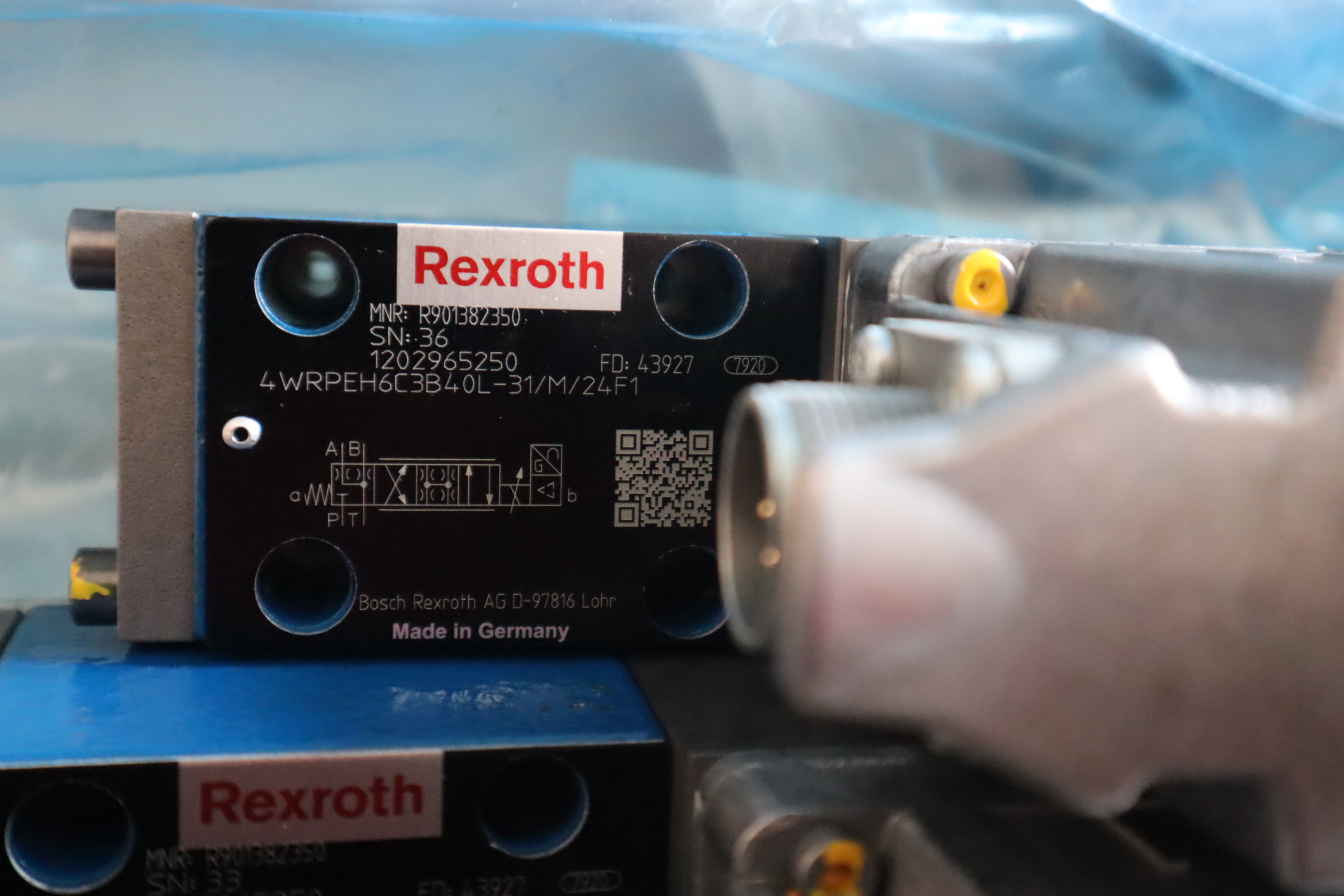 R901382350 4WRPEH6C3B40L-31/M/24F1 力士乐REXROTH阀