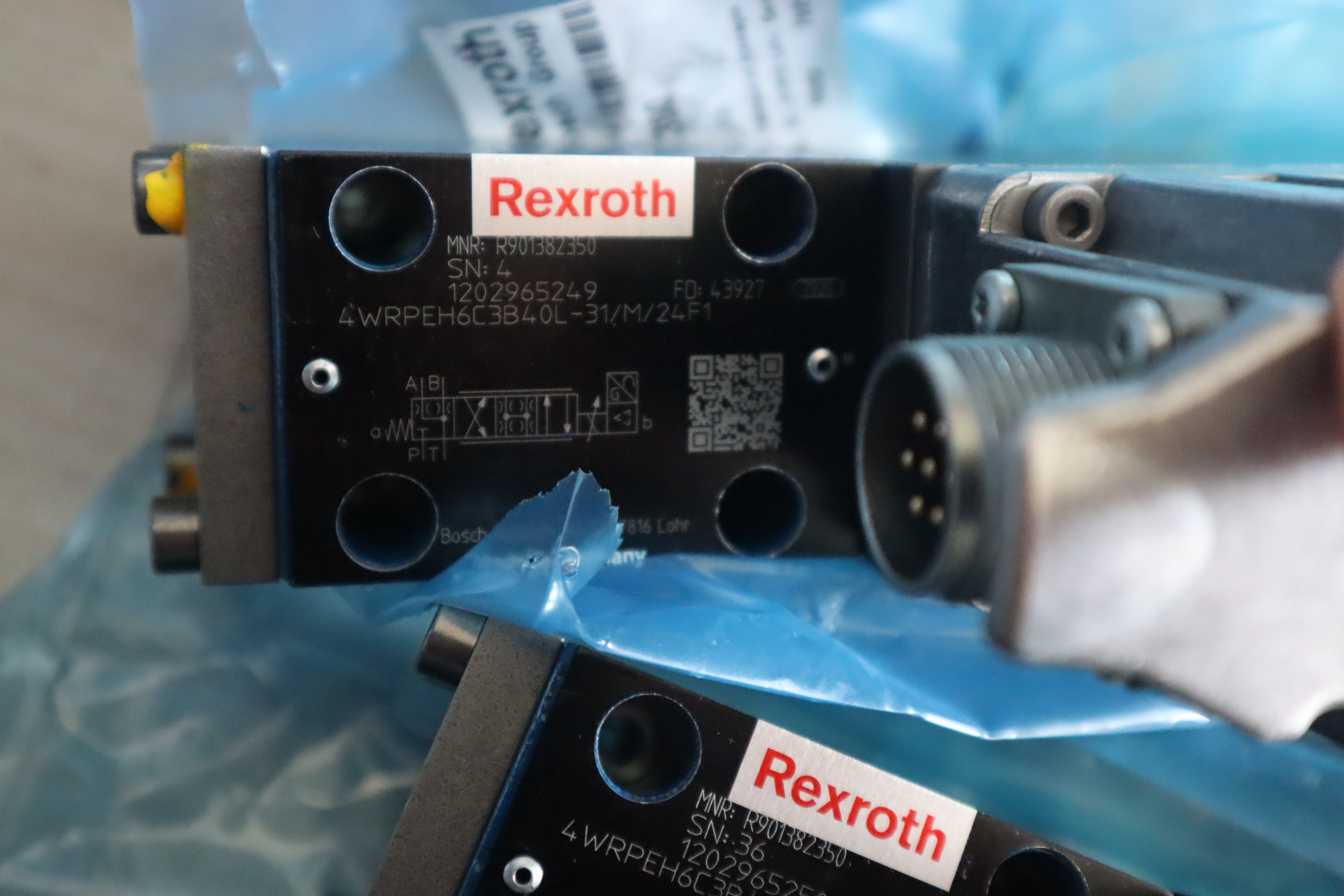 R901382350 4WRPEH6C3B40L-31/M/24F1 力士乐REXROTH阀