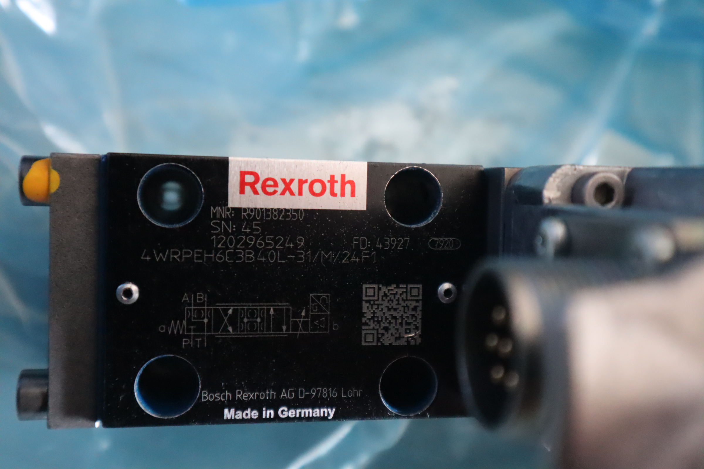 R901382350 4WRPEH6C3B40L-31/M/24F1 力士乐REXROTH阀