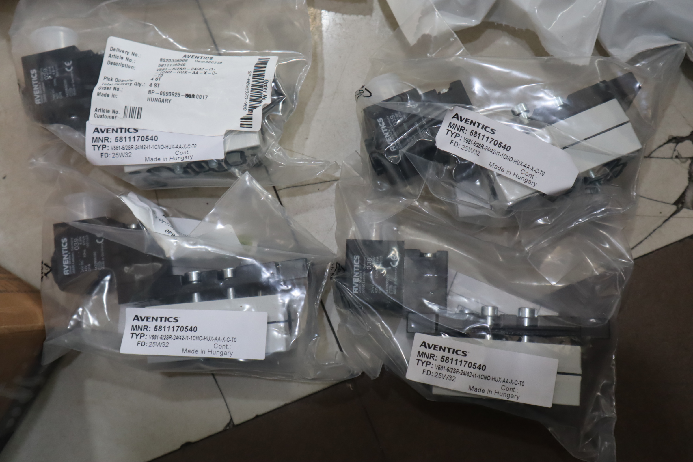 5811170540 R412022871 德国安沃驰AVENTICS气动阀气动元件