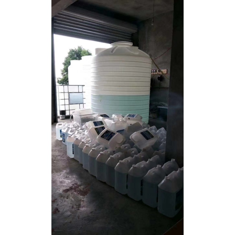 江苏15吨PE储罐图片 加工定做