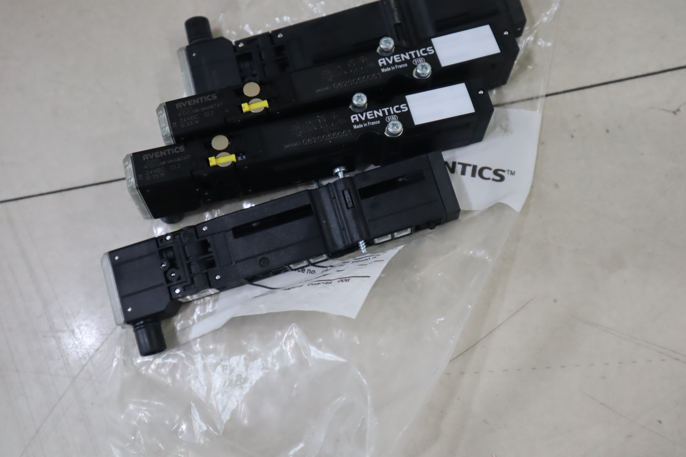 0820055051 R422004022 德国安沃驰AVENTICS气动阀气动元件