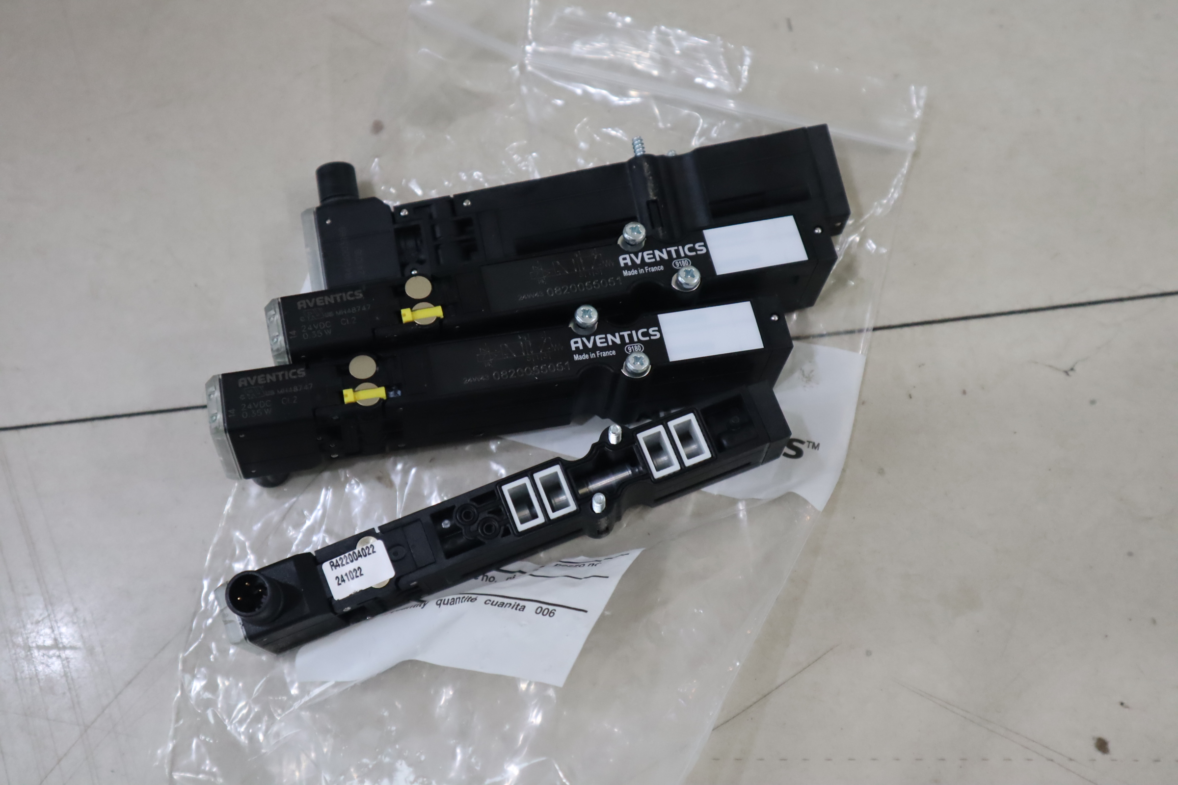 0820055051 R422004022 德国安沃驰AVENTICS气动阀气动元件
