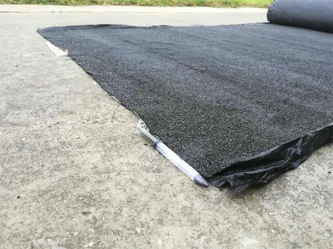 江西新型路面网裂修复贴产地货源