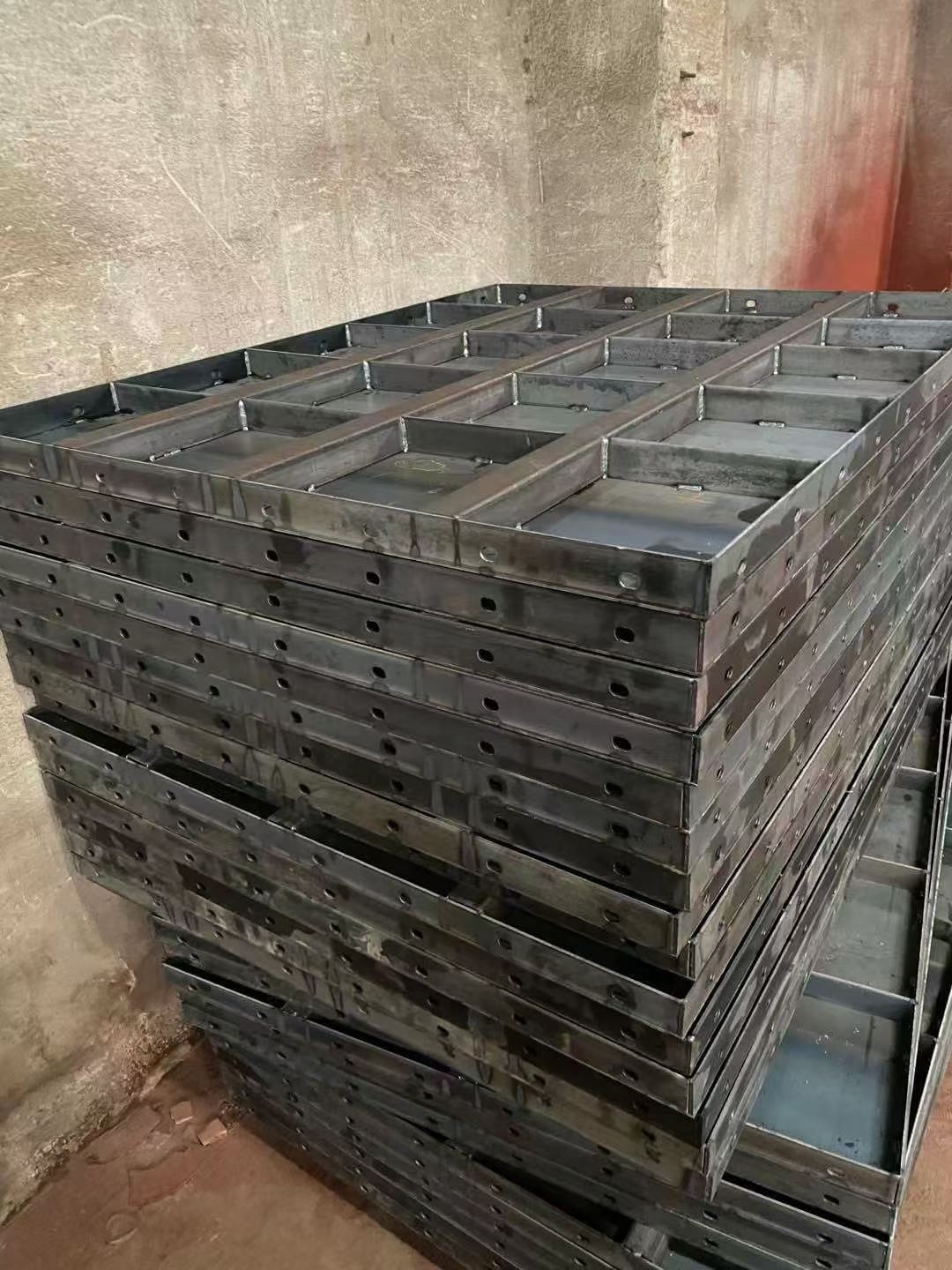 琼山转角钢模板 圆柱钢模板生产厂家 工厂直发