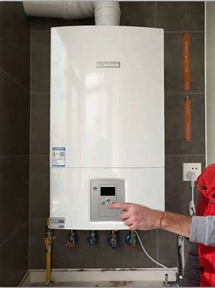 昆明 大成壁挂炉 维修服务热线 本地师傅快速上门