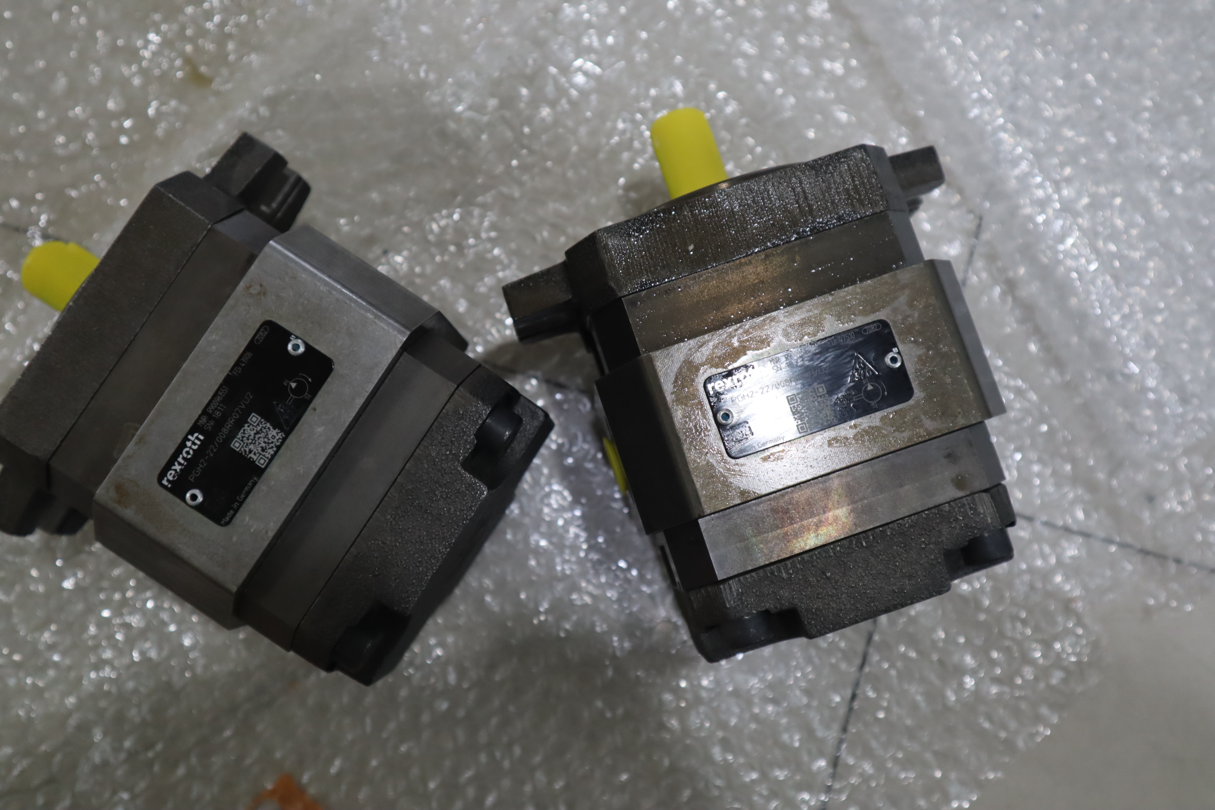 PGH2-22/008RR07VU2 R900961551 德国力士乐REXROTH齿轮泵